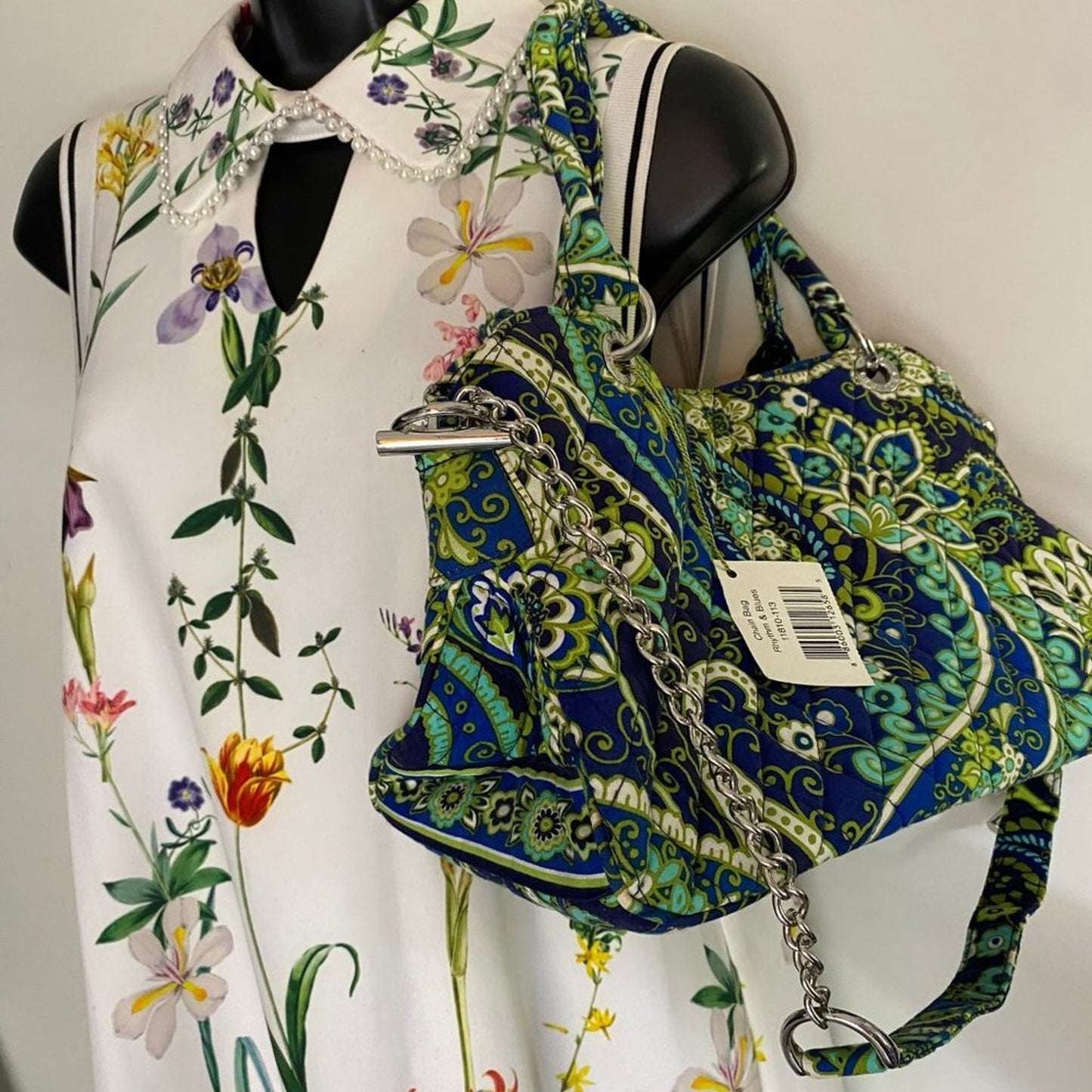 NWT!  Vera Bradley Chain Bag Rhythm & Blues