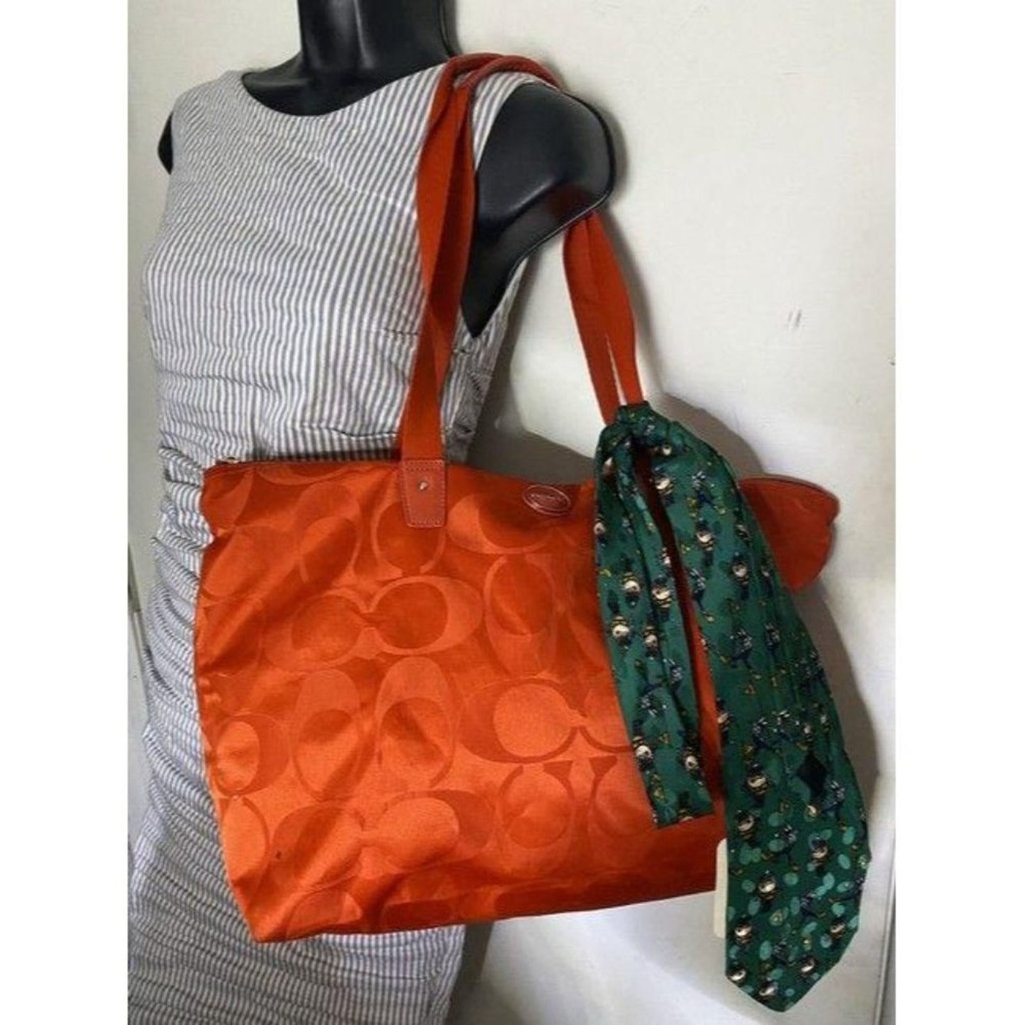 coach w w detachable specialty tie accent coral sh