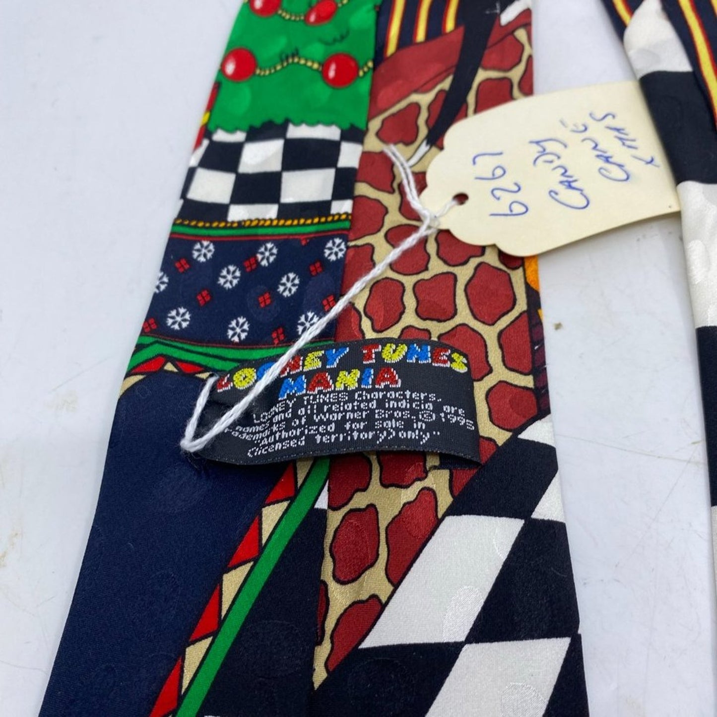 Looney Tunes Mania Christmas Tie