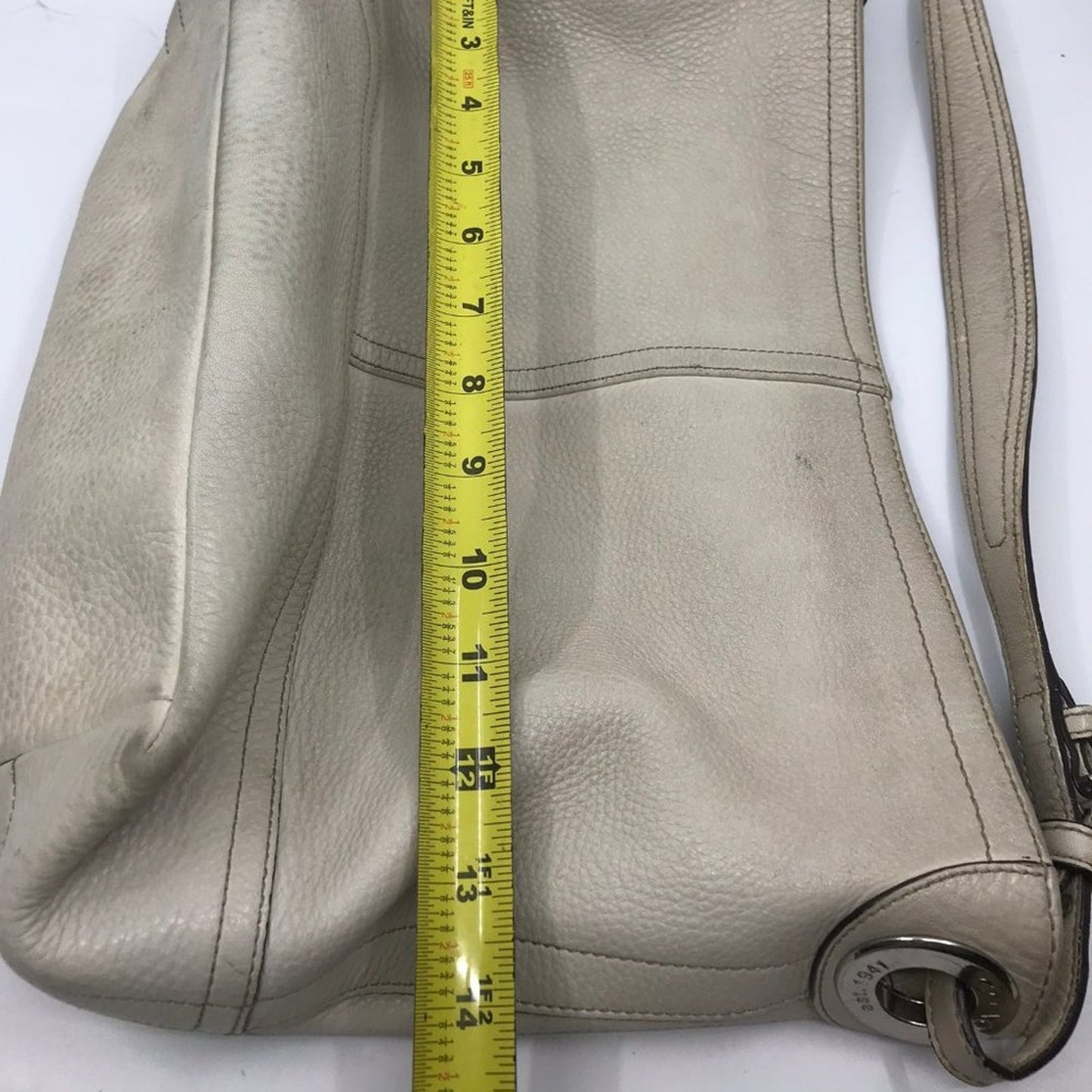 COACH White Medium Leather Handbag