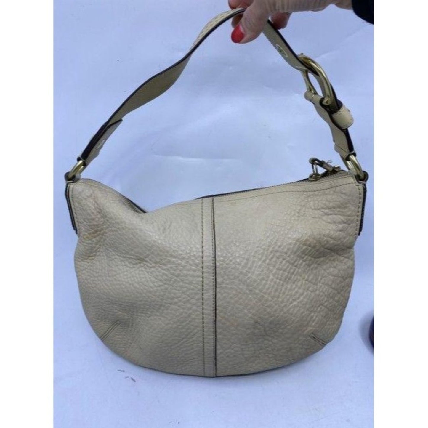 coach beige leather shoulder bag