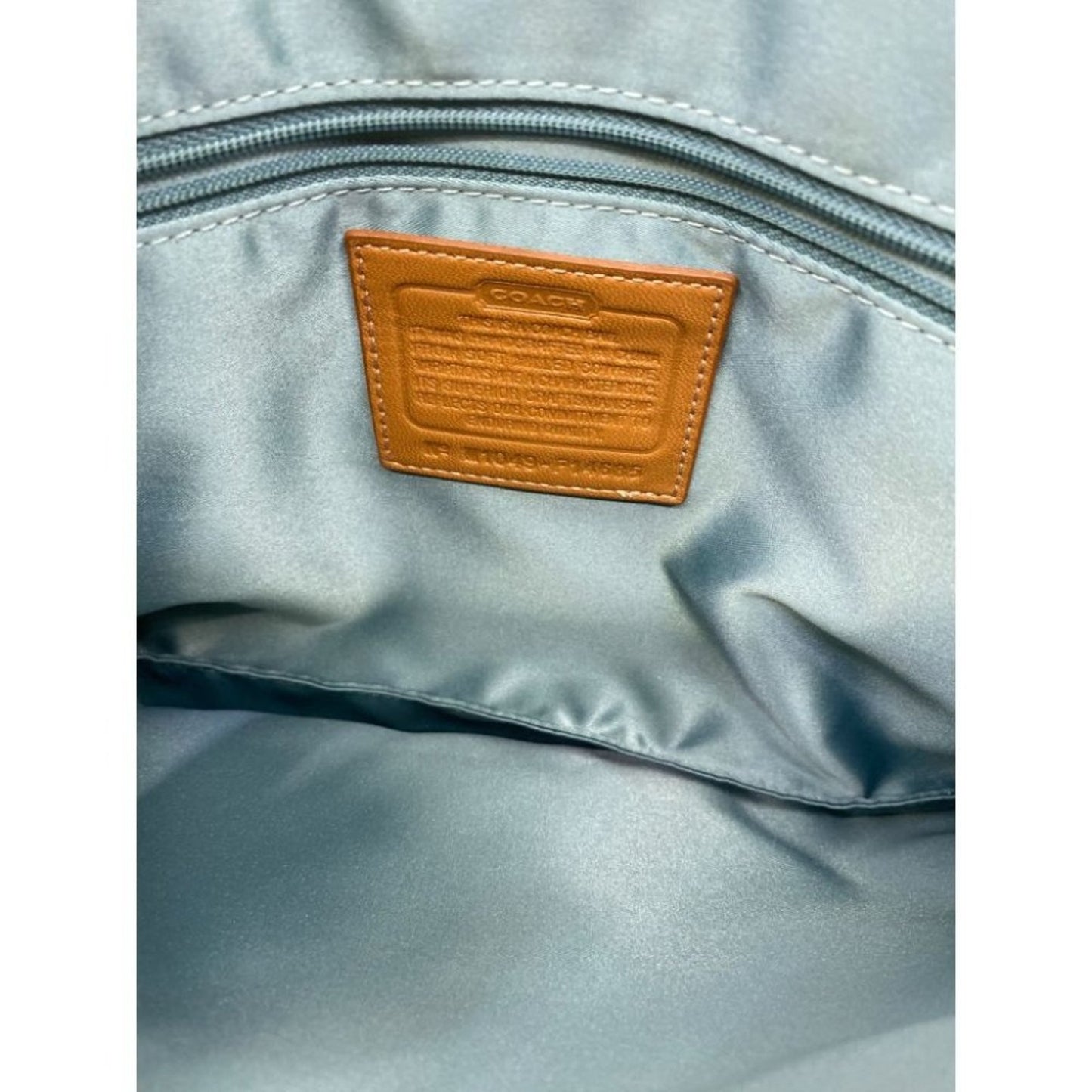 Coach Leather Medium Size White Brown Shoulder Bag