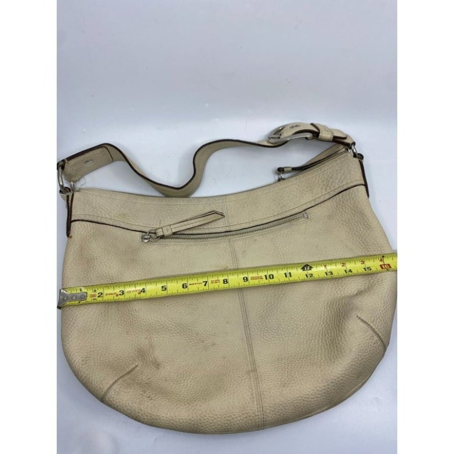 COACH Women's Large Tan Leather Shoulder Bag