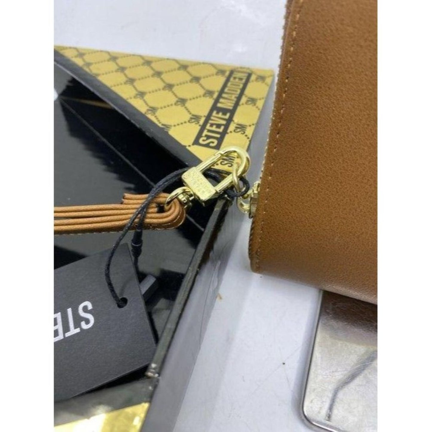 steve madden box xl new in wallet