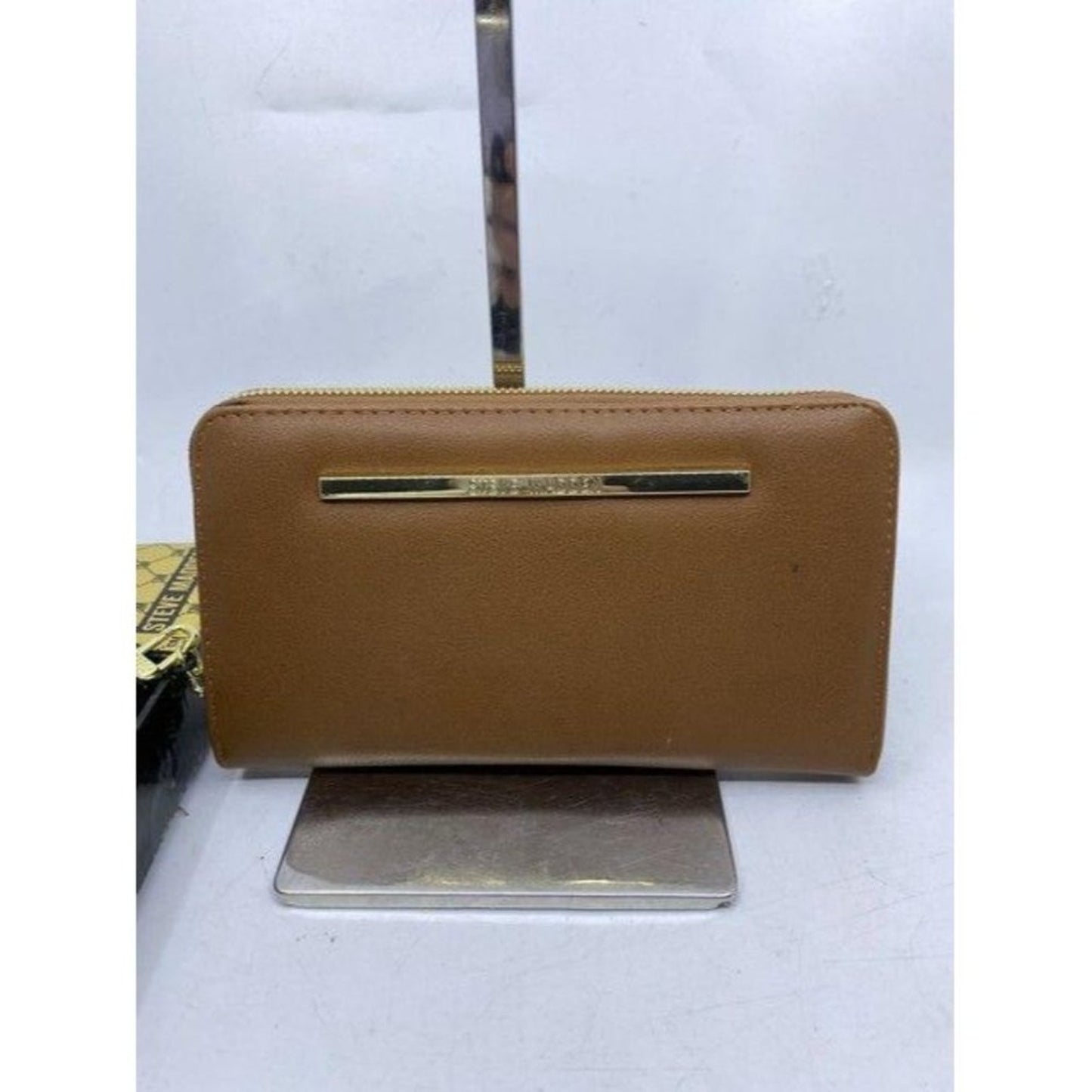 steve madden box xl new in wallet