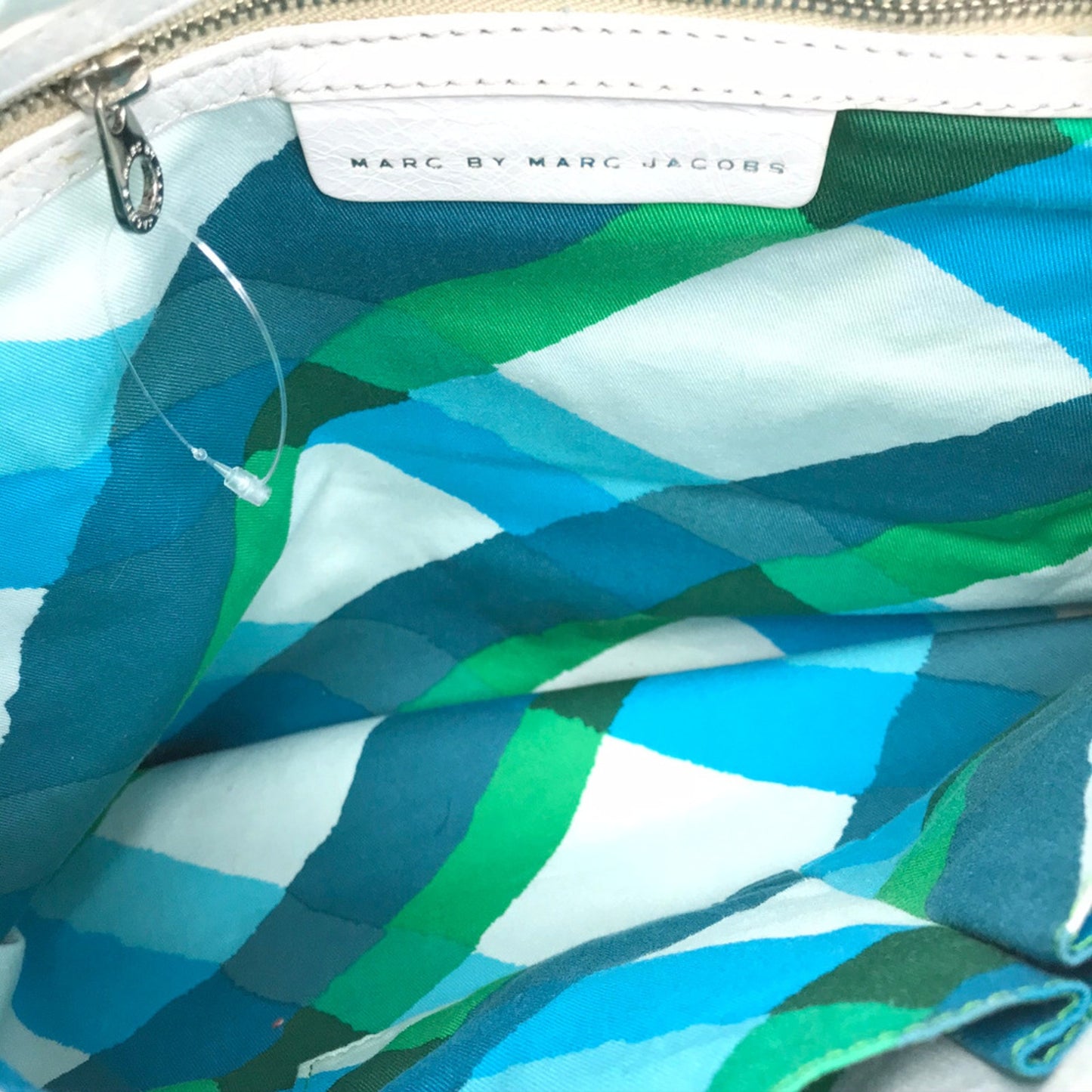 MARC JACOBS White Leather Bucket Bag