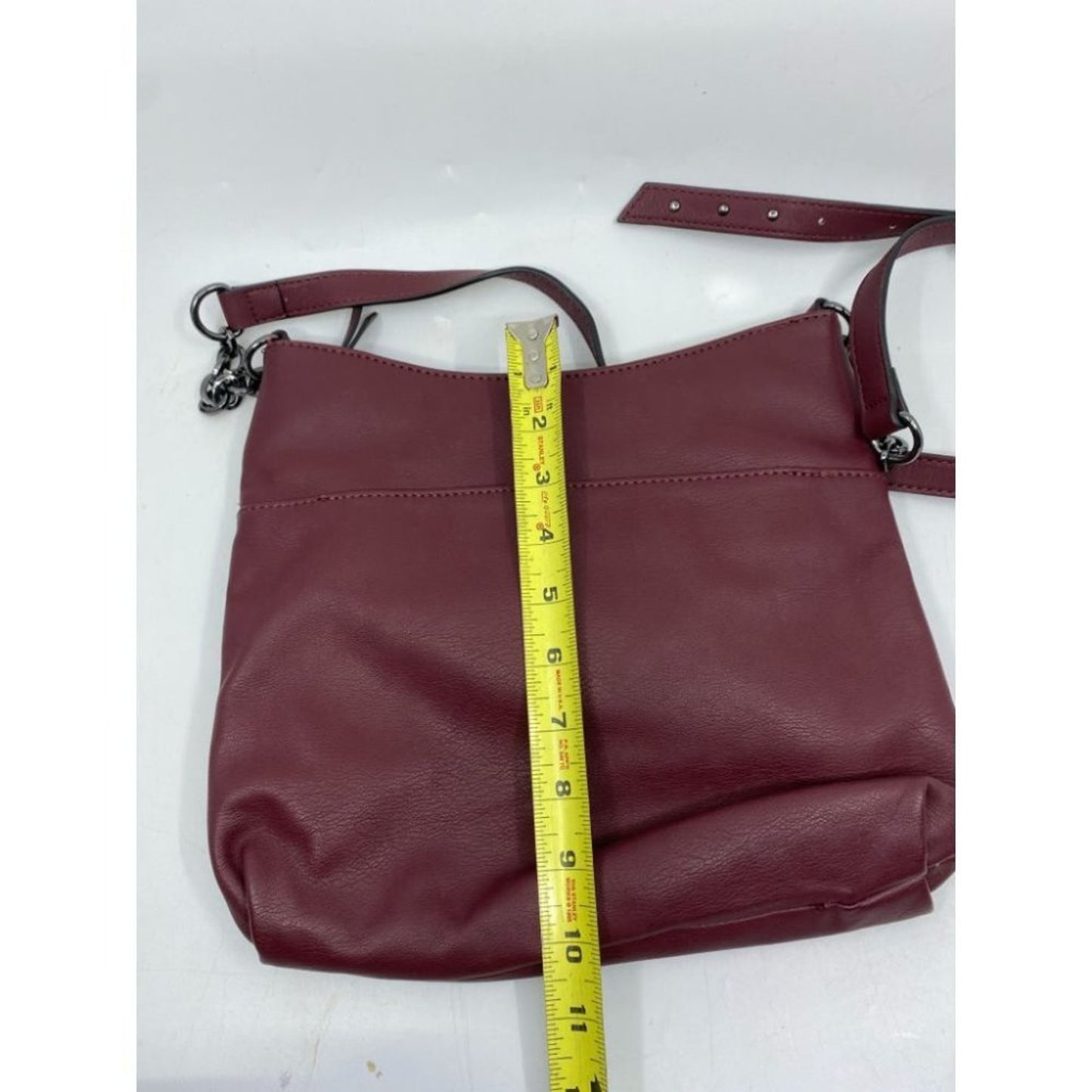 Simply Vera Vera Wang Red Medium Crossbody Bag