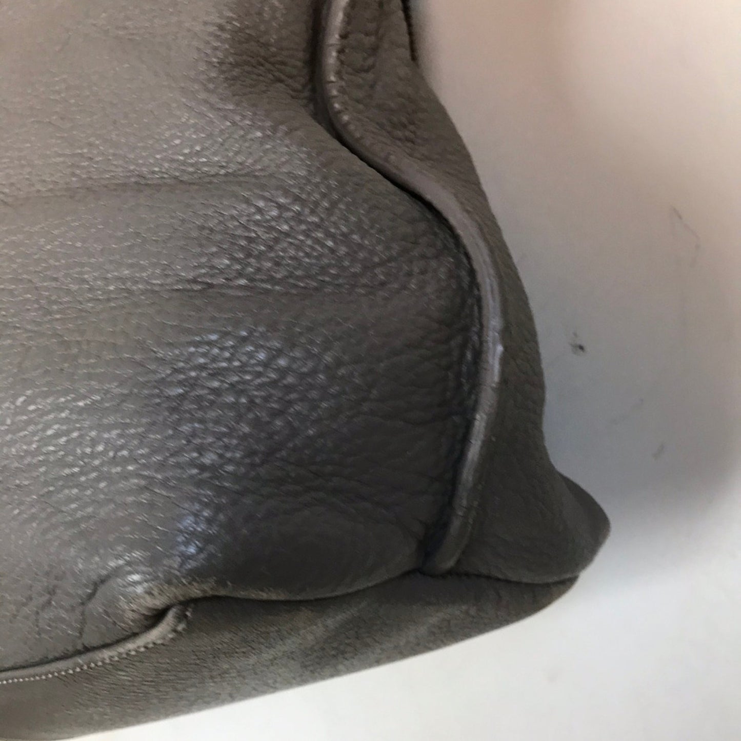 Kenneth Cole Gray leather Handbag MSRP $170