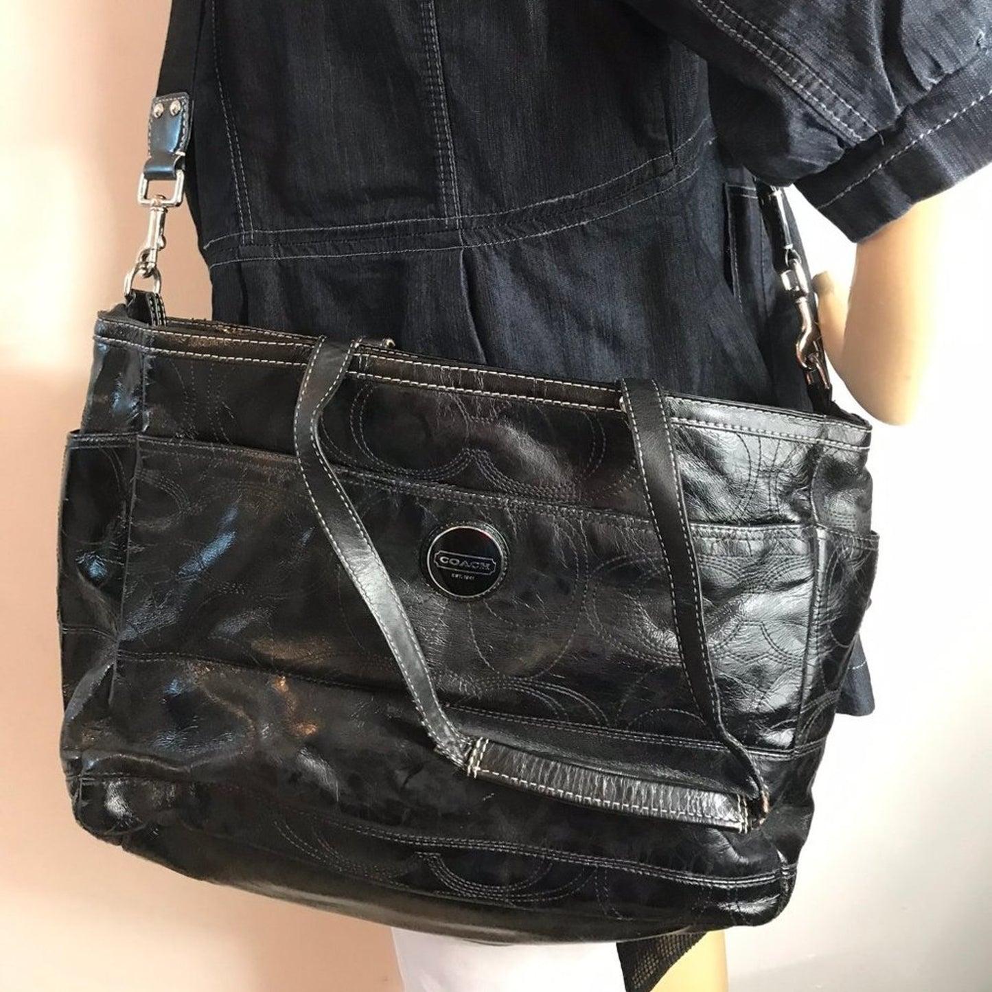 COACH Black Patent Leather Shoulder Bag
