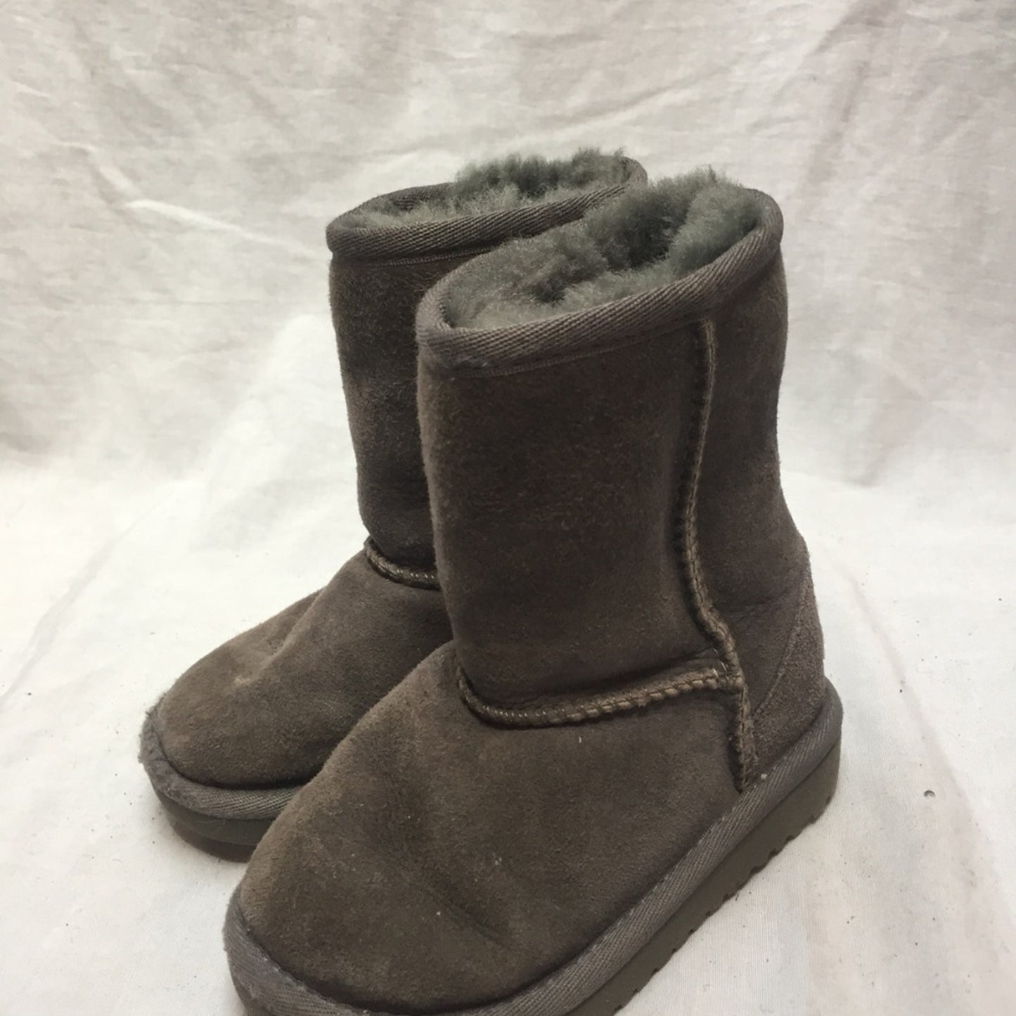 Toddler - Mini UGG Gray Boots Size: 8