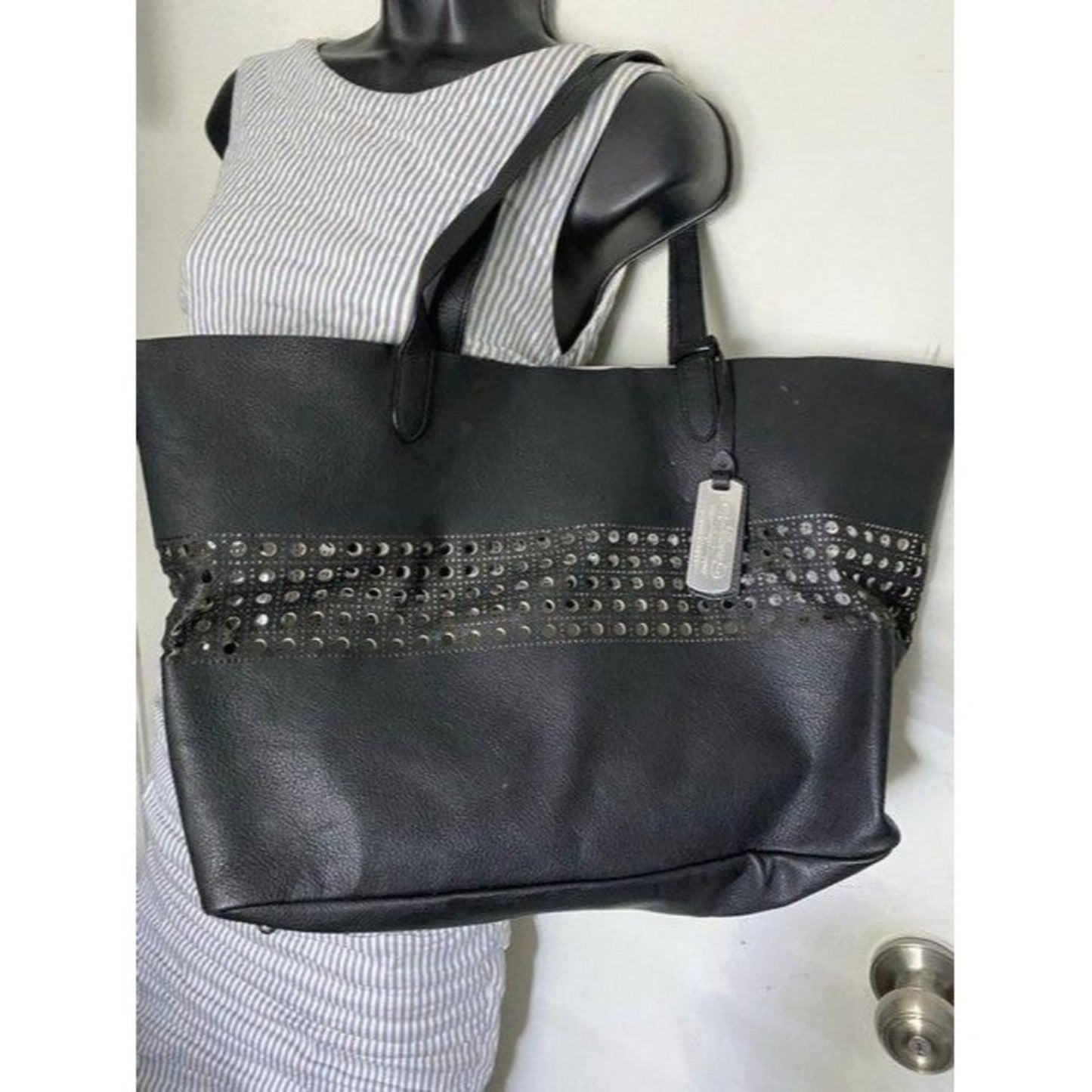 Ralph lauren msrp black leather shoulder bag