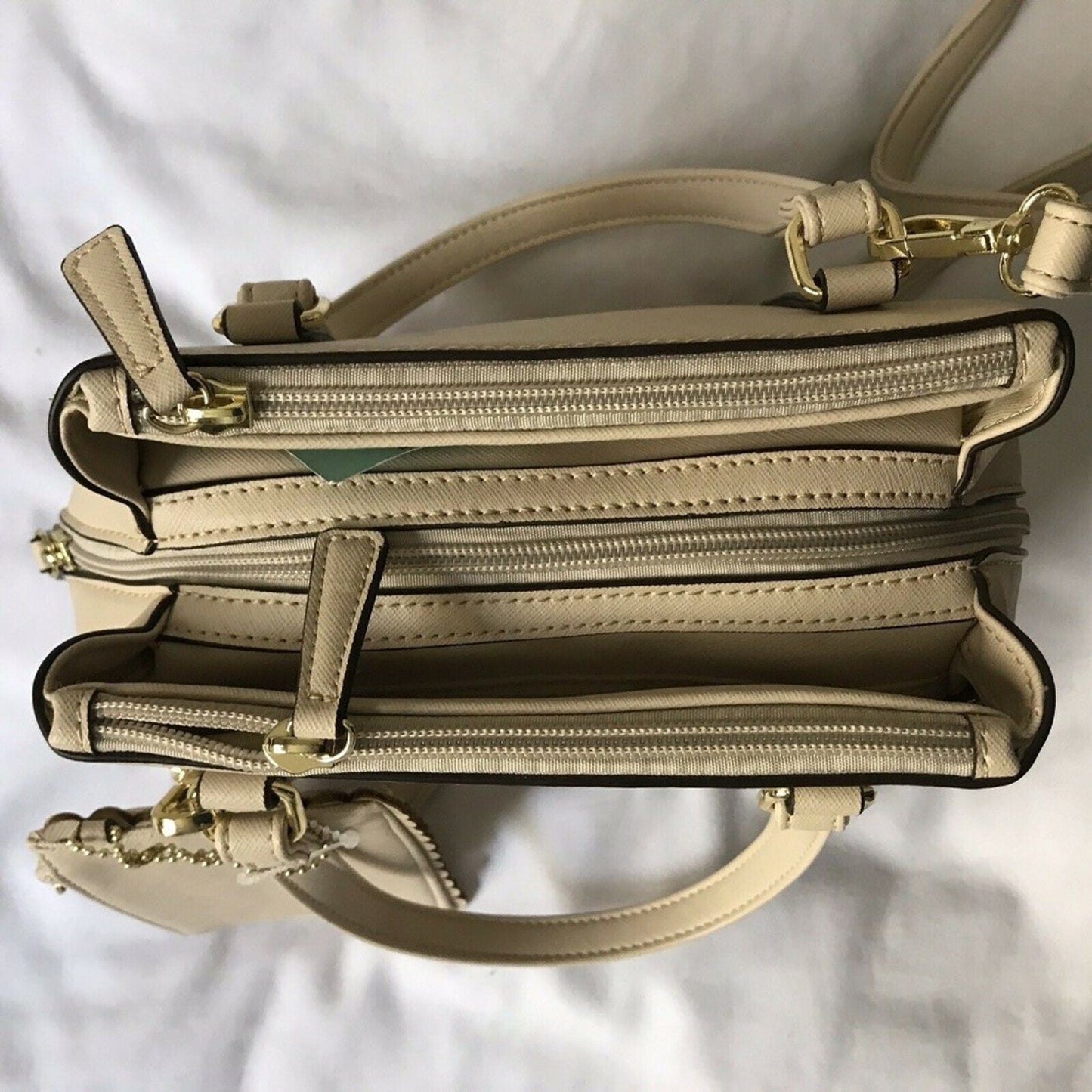 NWOT!! LIZ CLAIBORNE Saffiano Tote