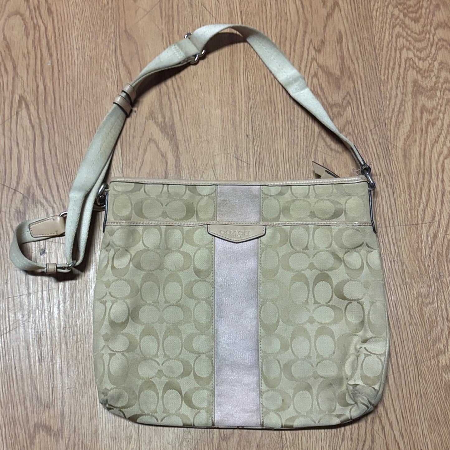 Coach Beige and Cream Shoulder Bag