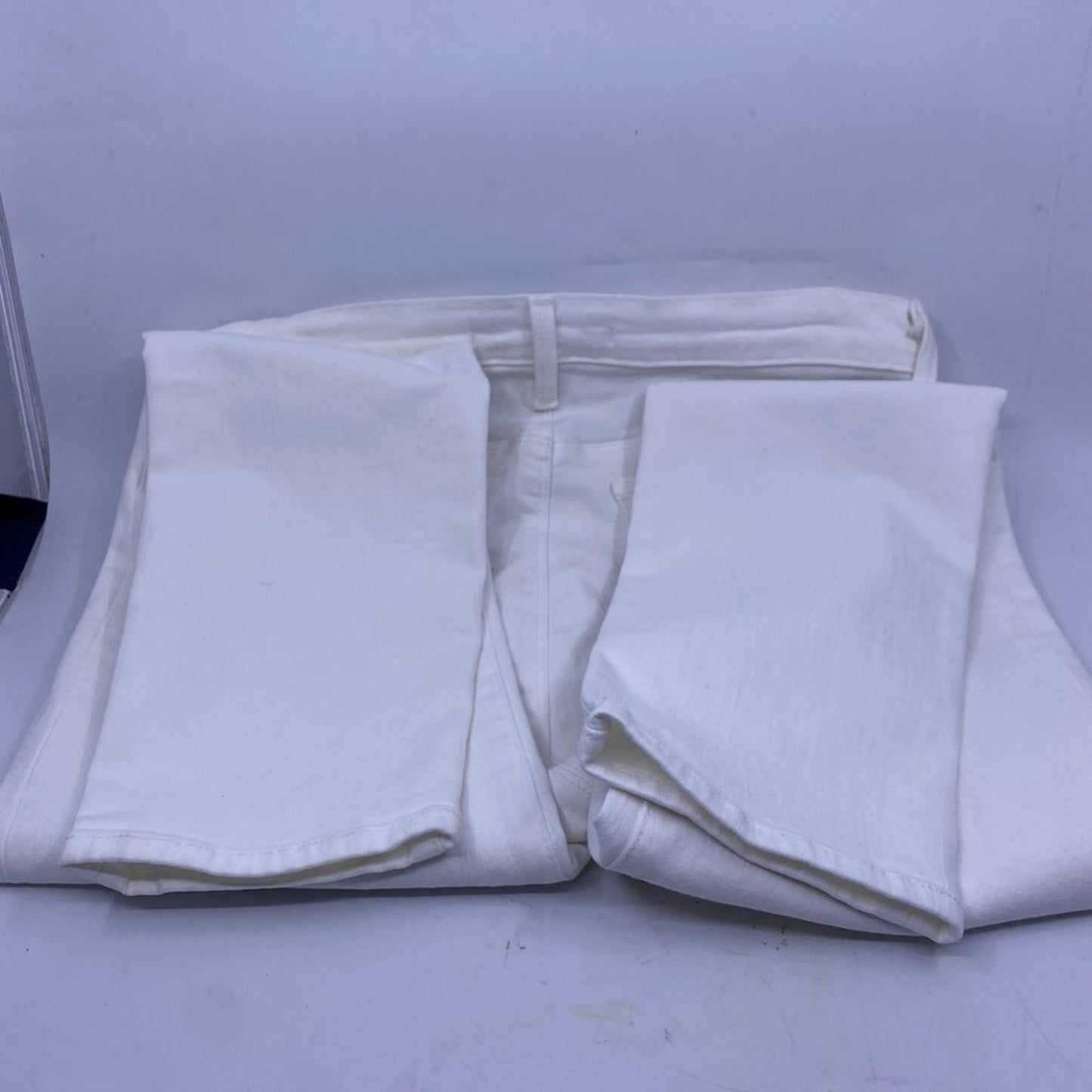 J Brand White Low Rise Jeans Size 29