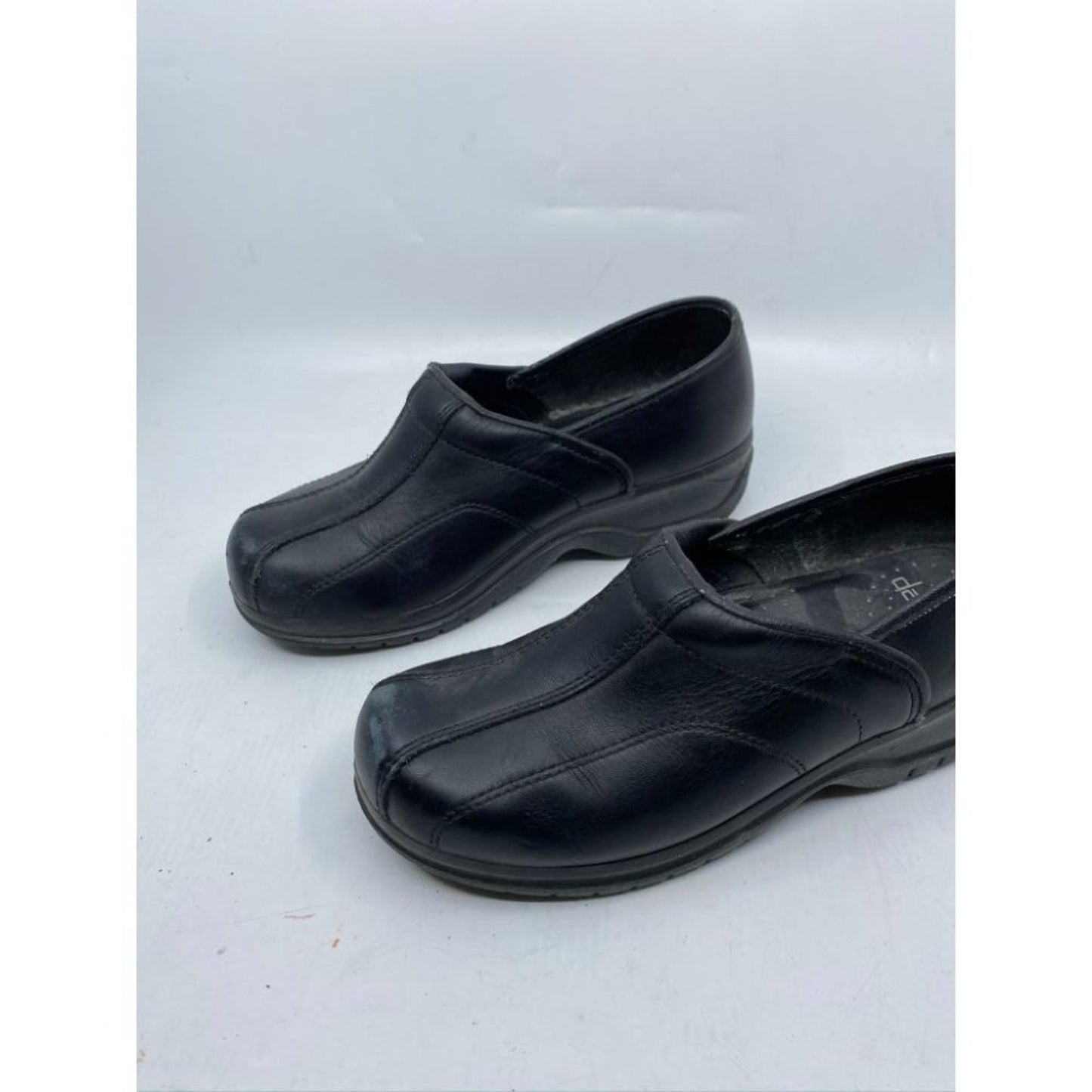 Dansko Black Unisex Mules/Clogs Size Euro39/US 8.5