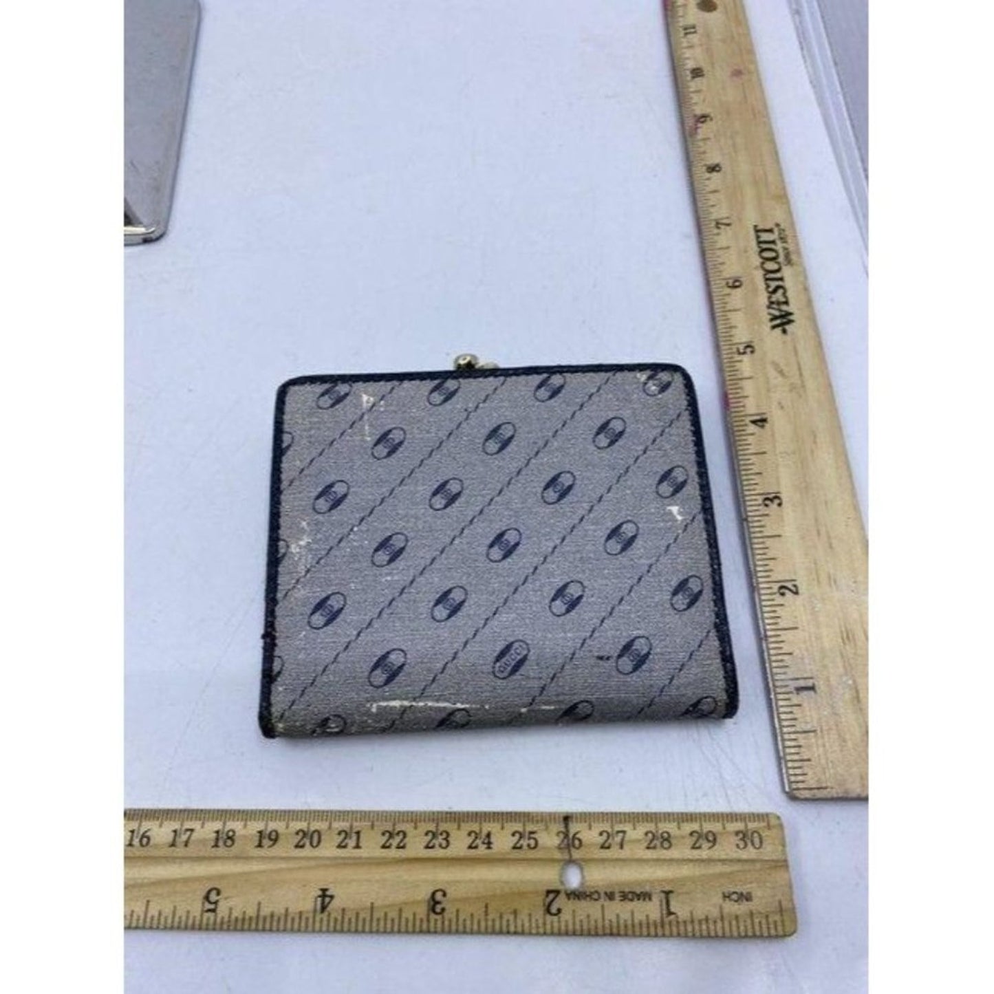 gucci black rare vintage change and id holder wall