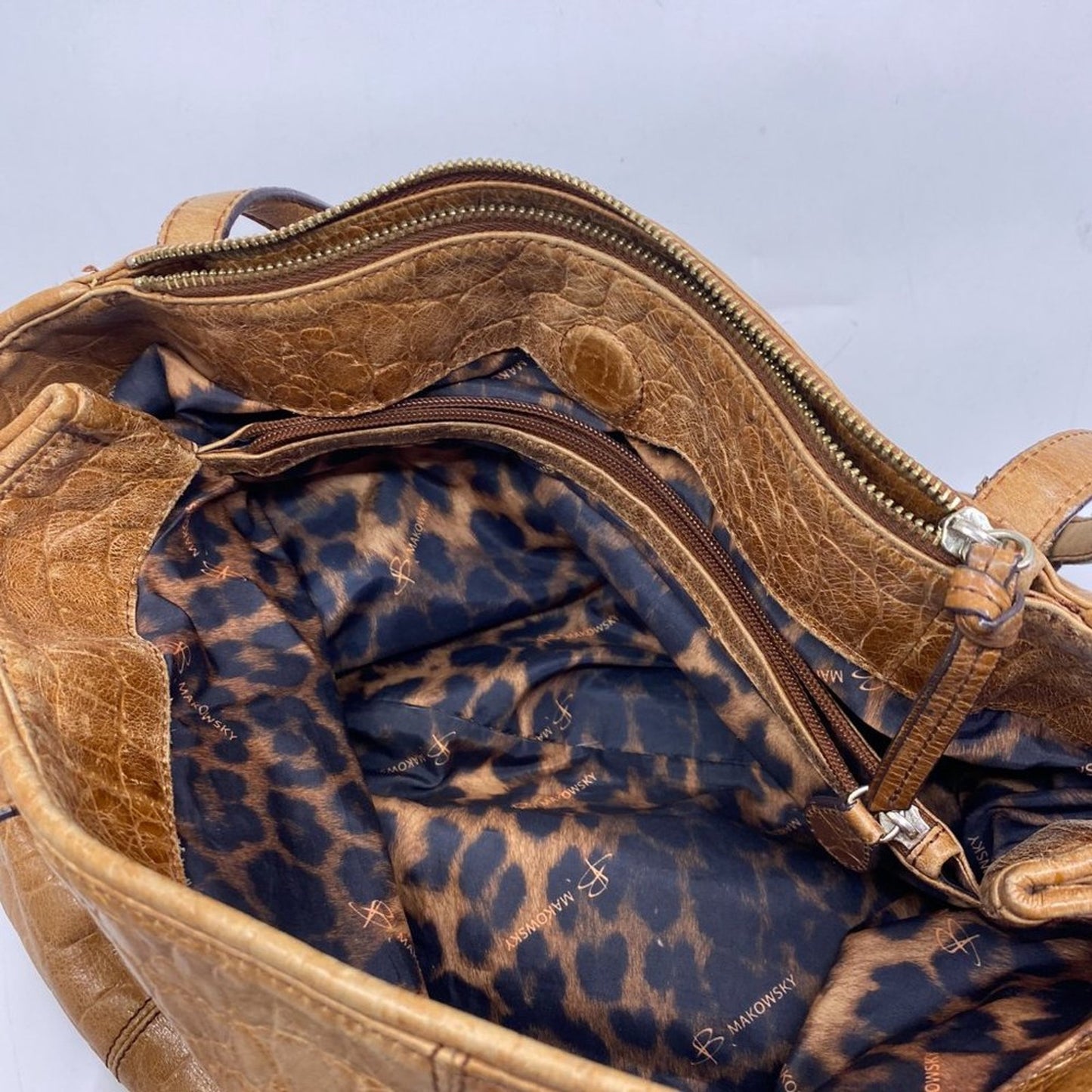 B. Makowsky Aligator Print Large Sholder Bag