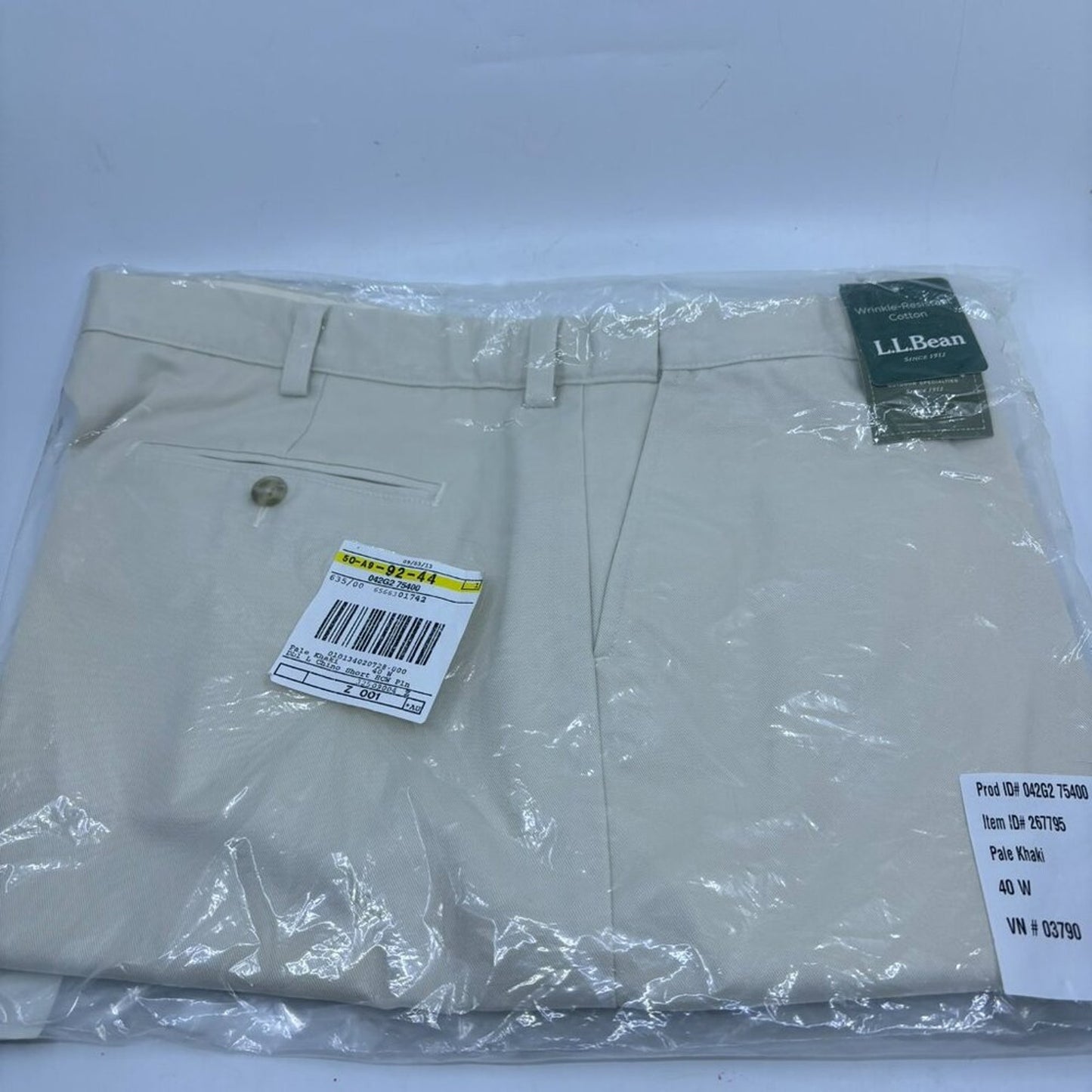 L.L. Bean Chinos 40W