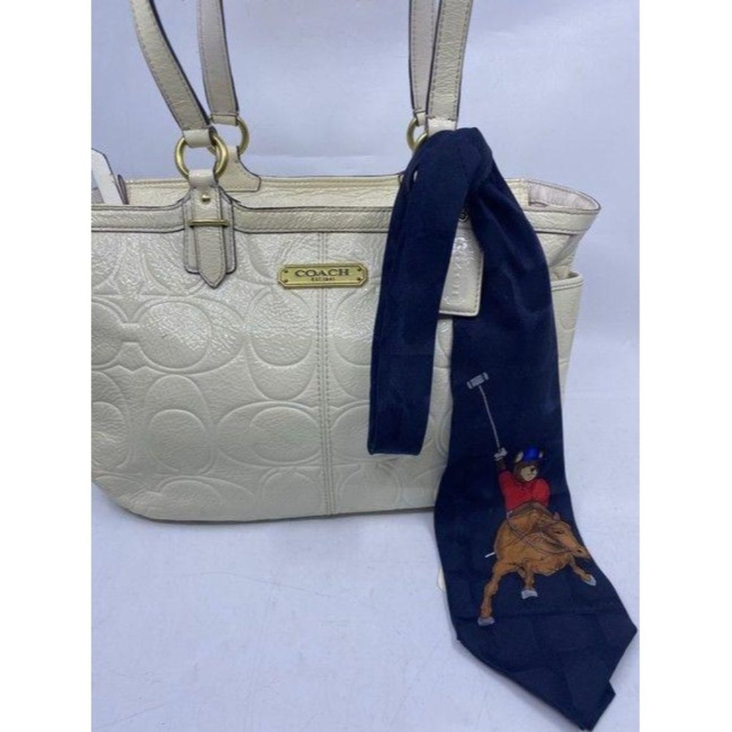 coach w w detachable specialty tie accent cream sh