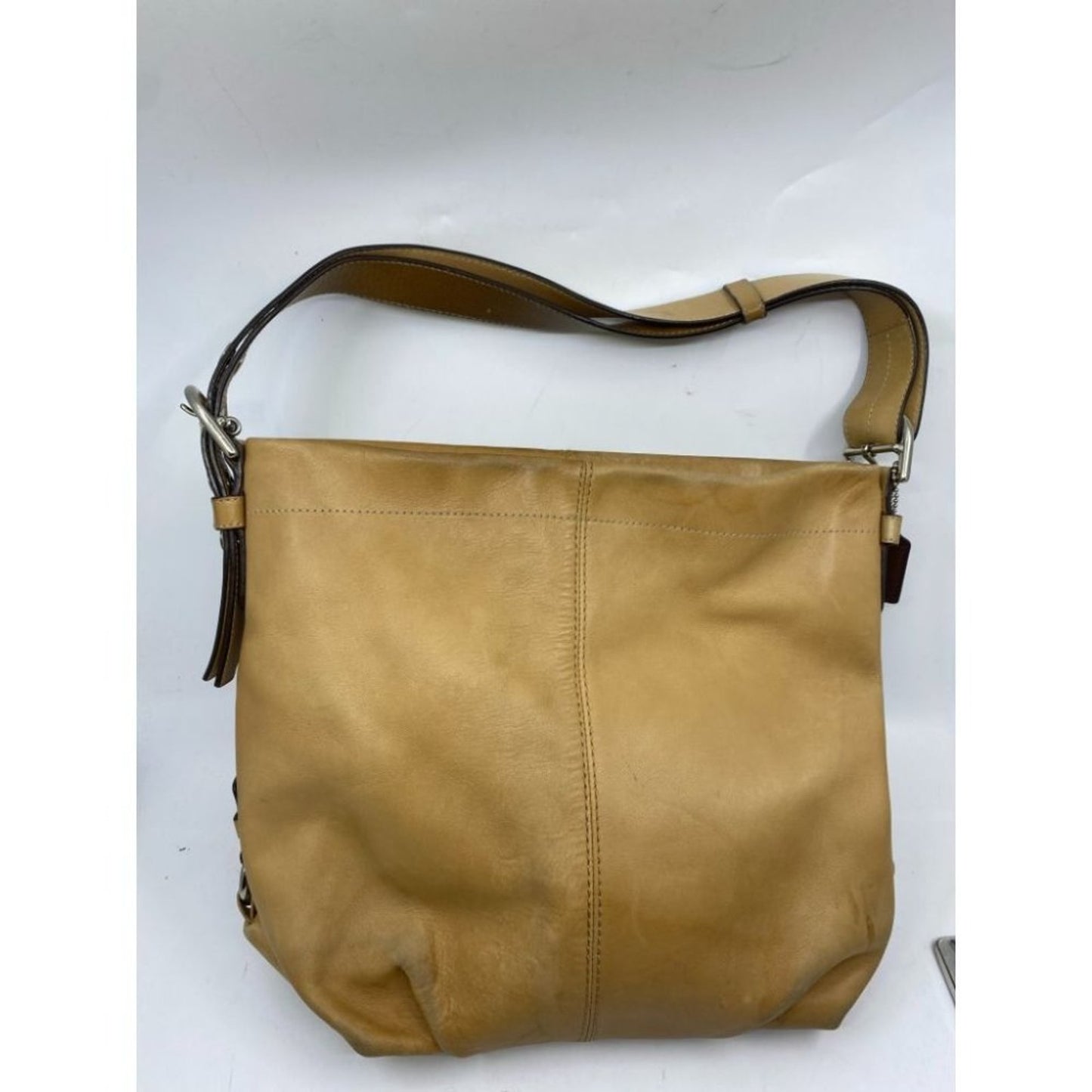 COACH Medium/ Large Leather Tan Shoulder Bag
