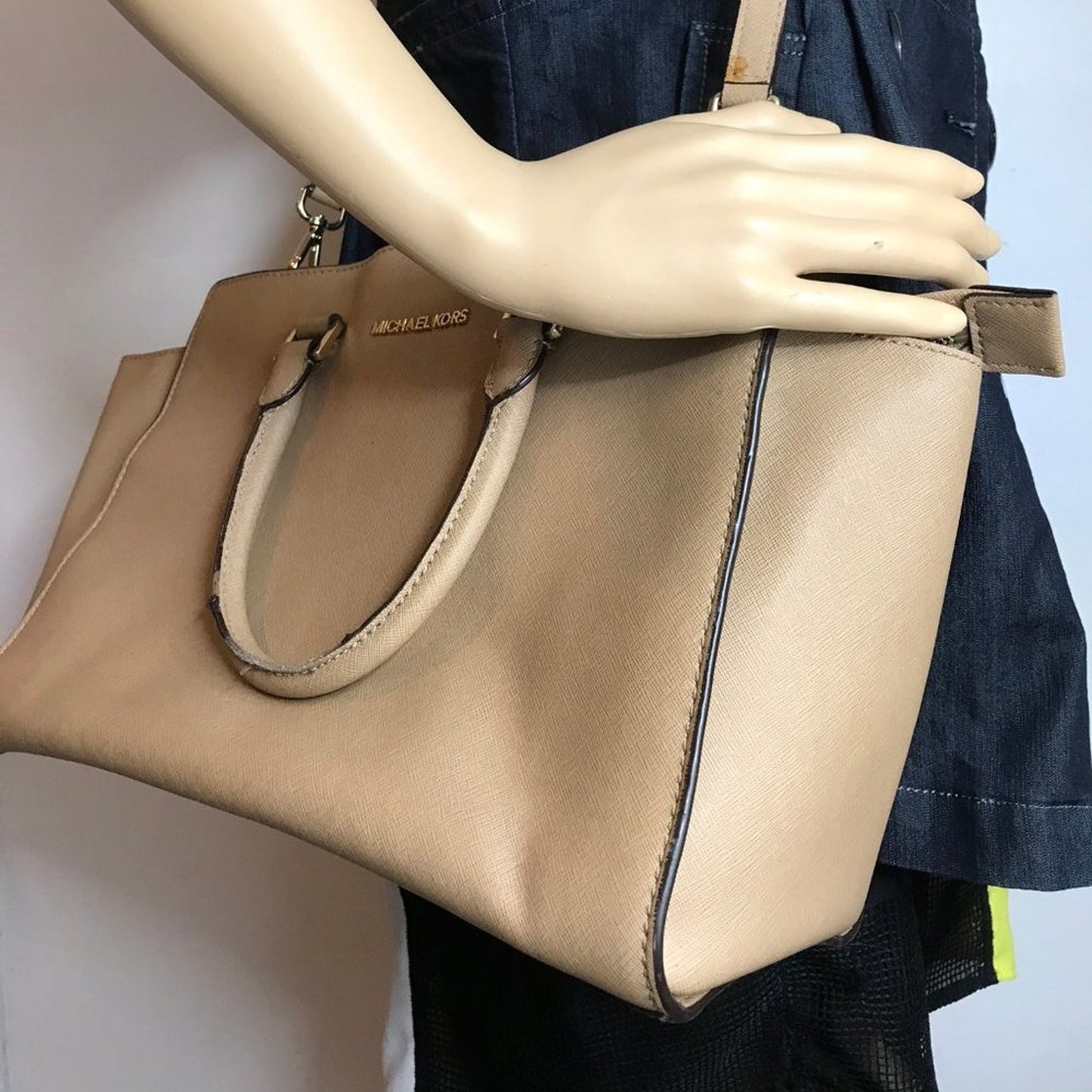 Michael Kors Tan Saffiano leather CrossBody Bag