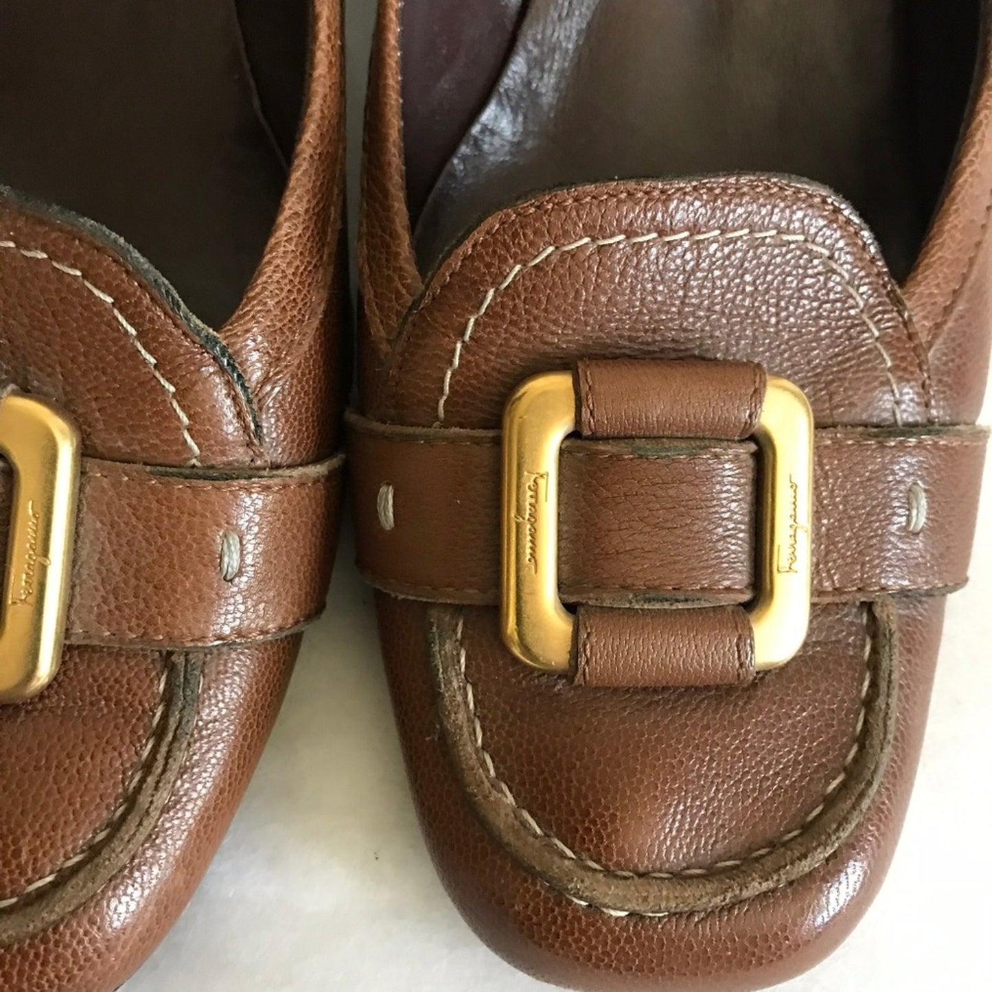 SALVATORE FERRAGAMO pumps sz 10