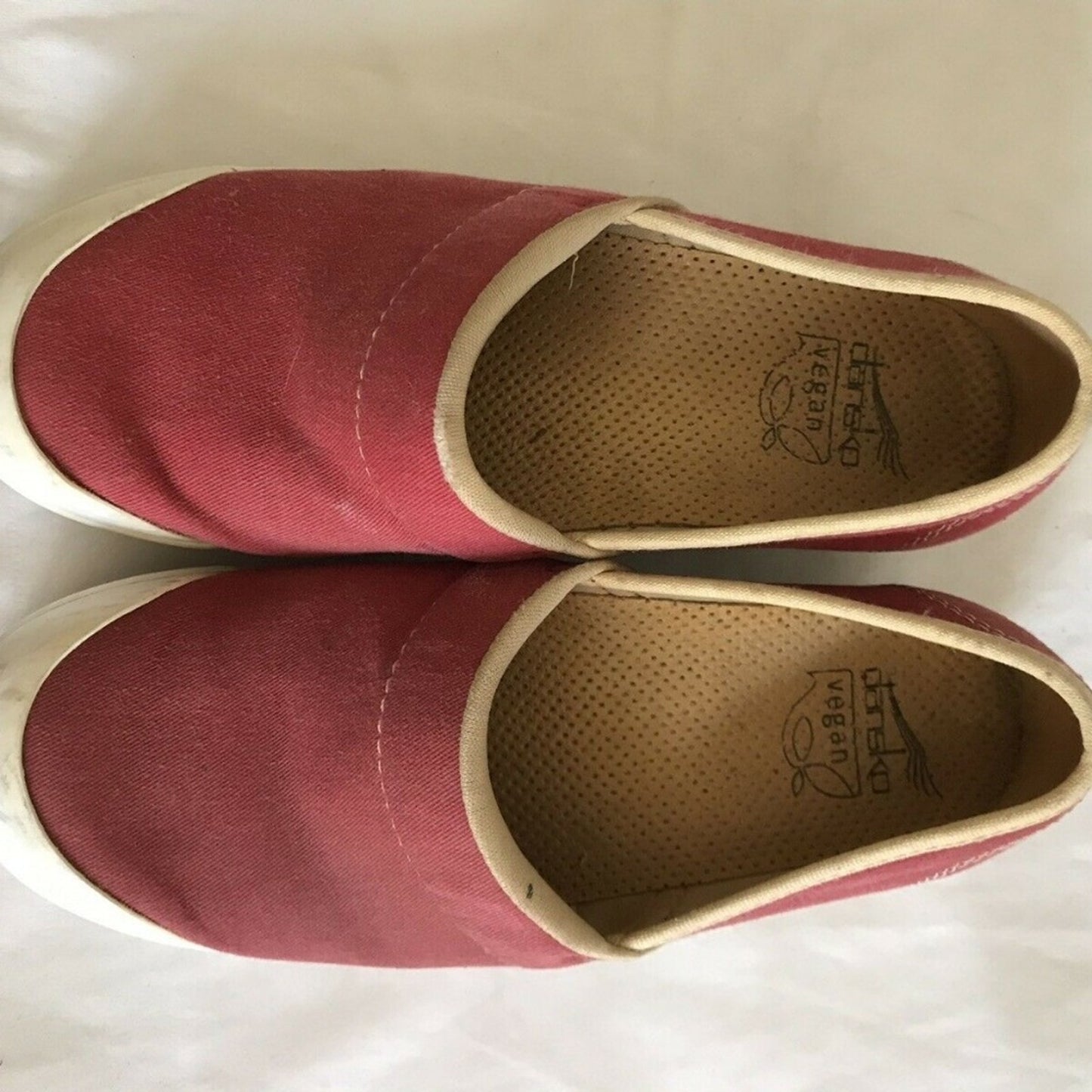 DANSKO CLASSIC CLOGS-Vegan-Red-Size US 7.5