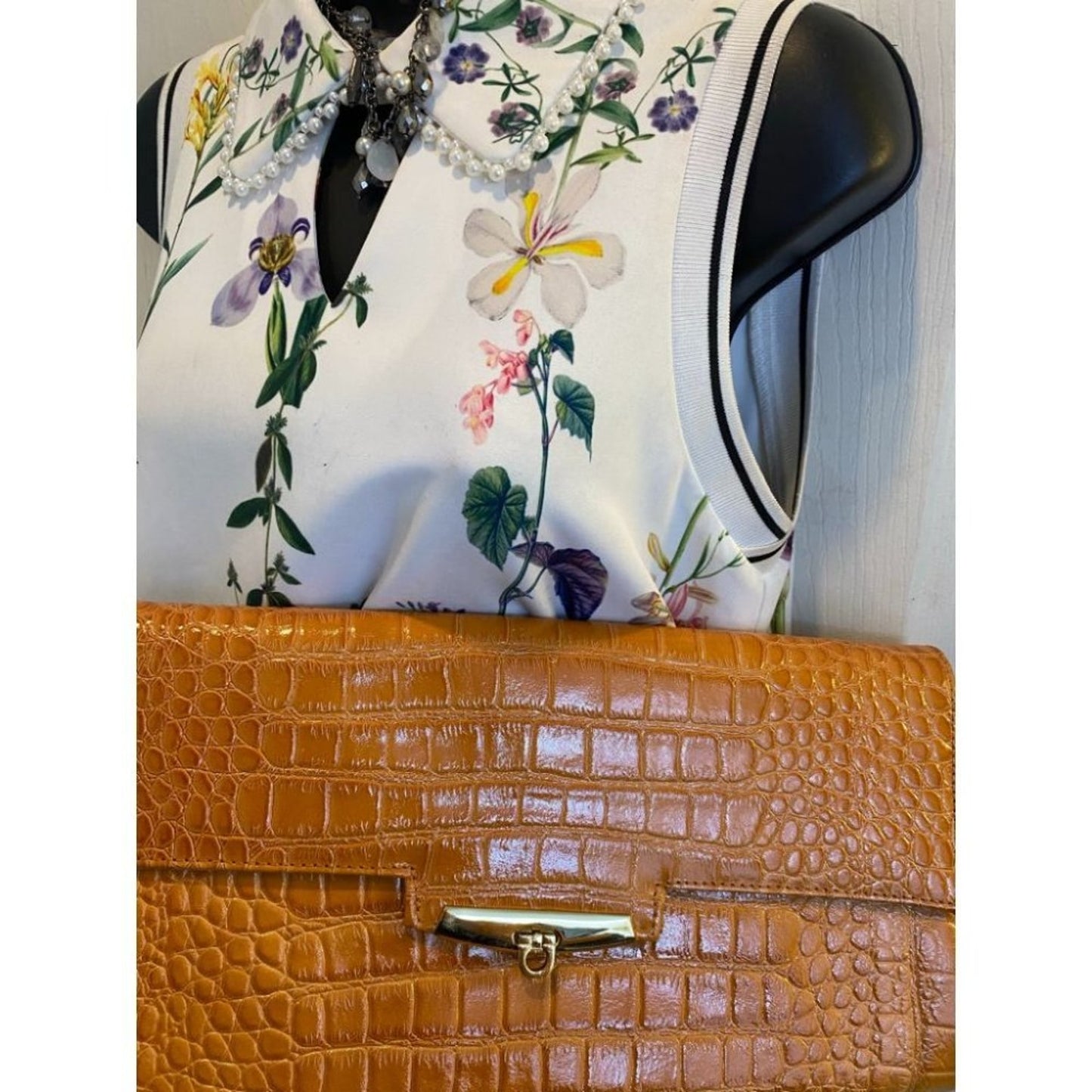 Muska Milano Orange Vintage Leather Handbag