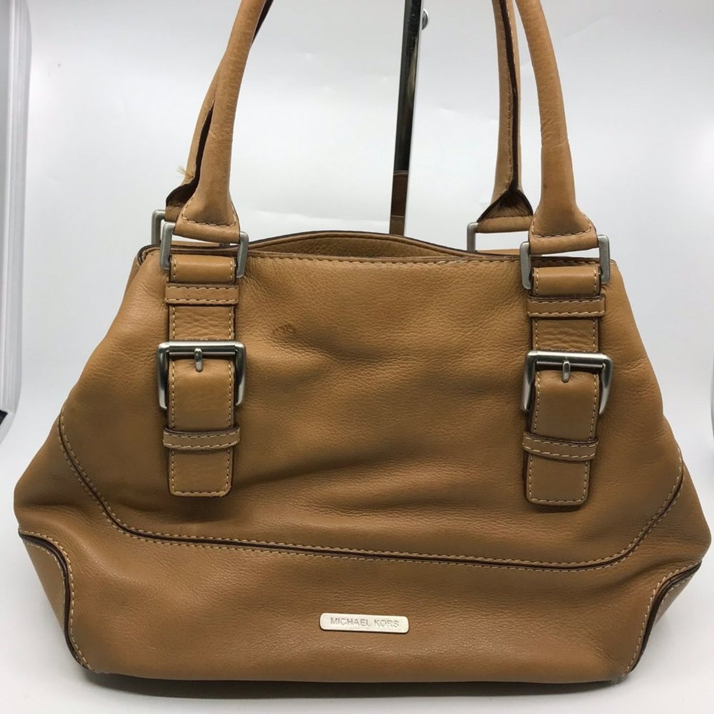 Michael Kors Tan Medium Leather Shoulder bag