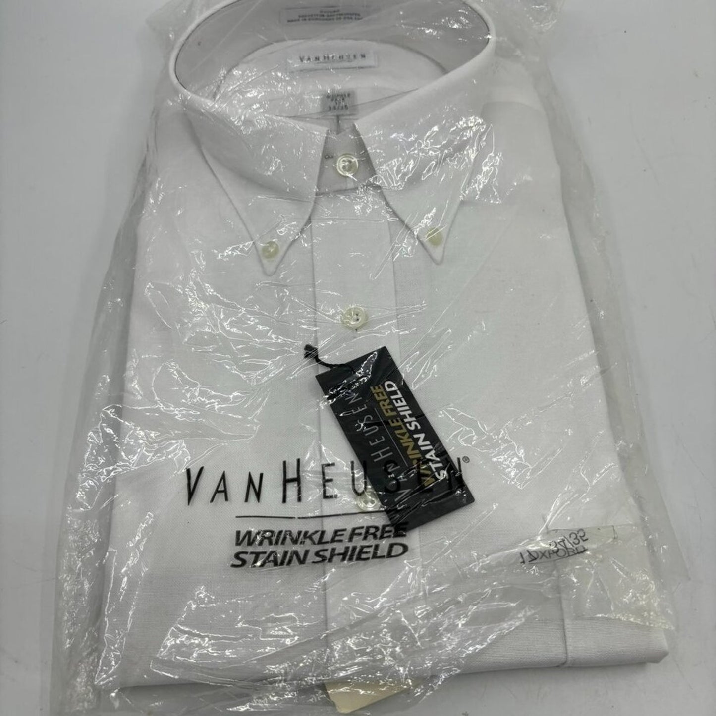 New With Tags Van Heusen Dress Shirt