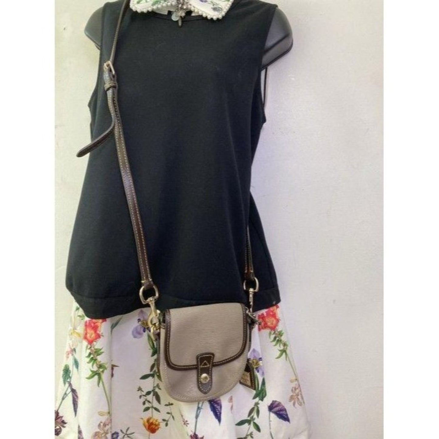 dooney and bourke small gray black cross body bag