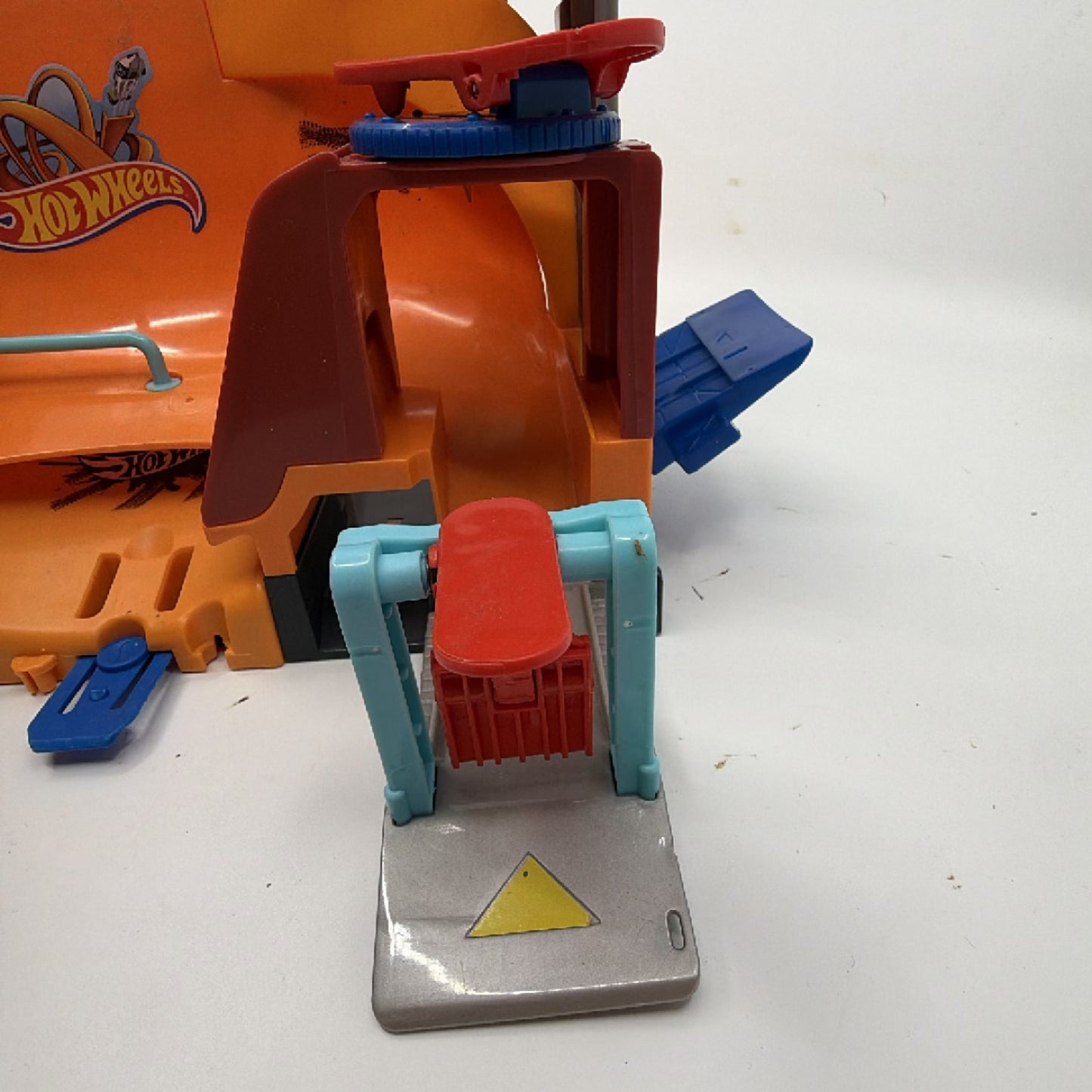 Orange Hot Wheels City Downtown Skate Park Playset