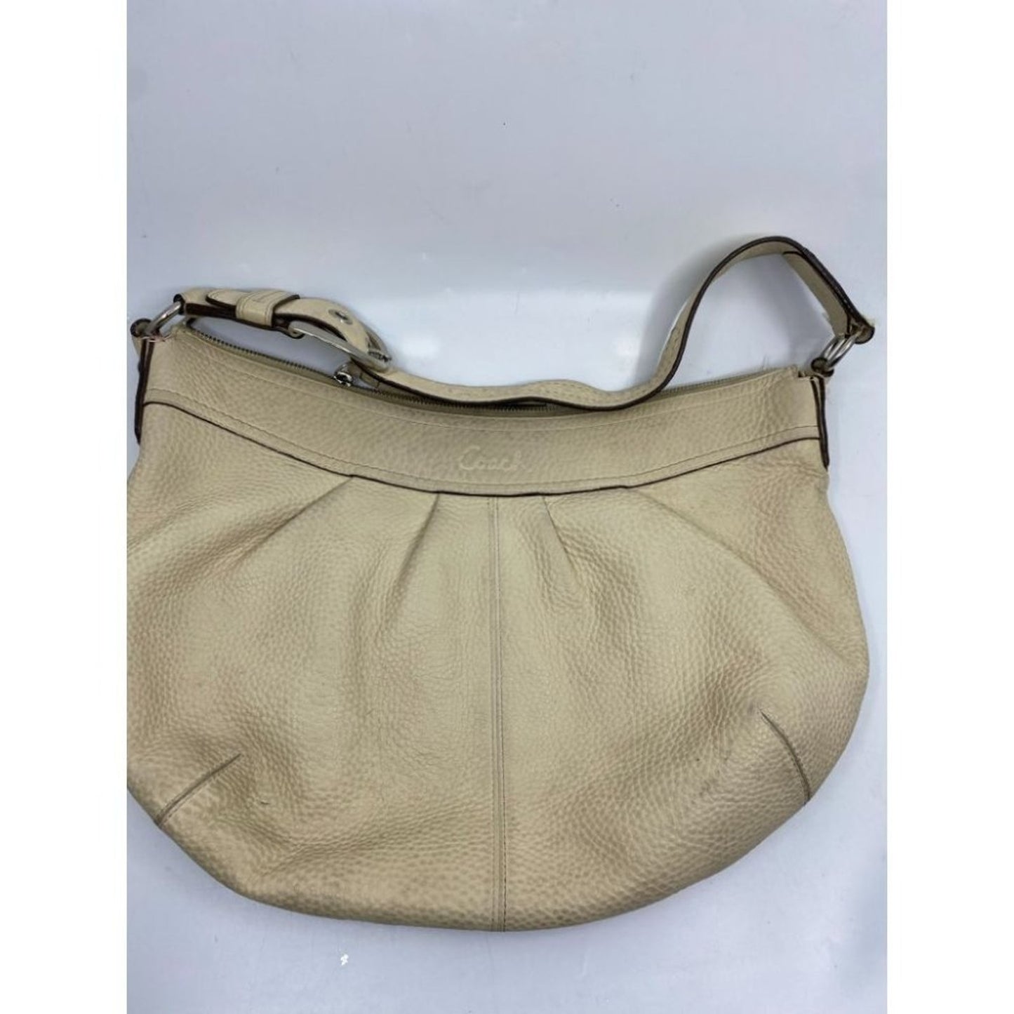 COACH Women's Large Tan Leather Shoulder Bag