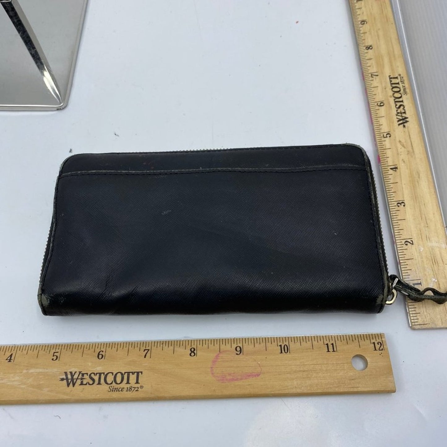 Kate Spade Black Leather Zipper Wallet