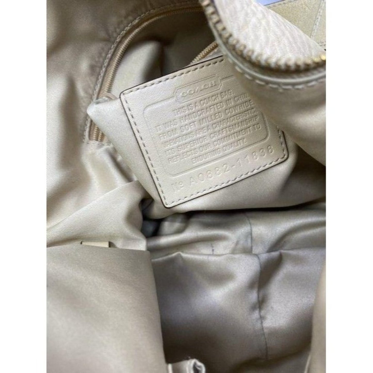 coach beige leather shoulder bag