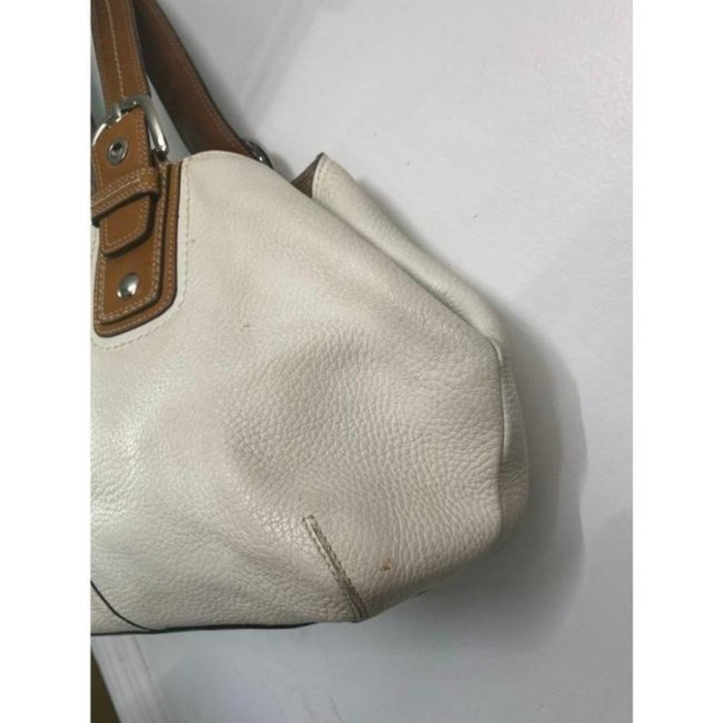 COACH Large White Brown Leather Shoulder Bag