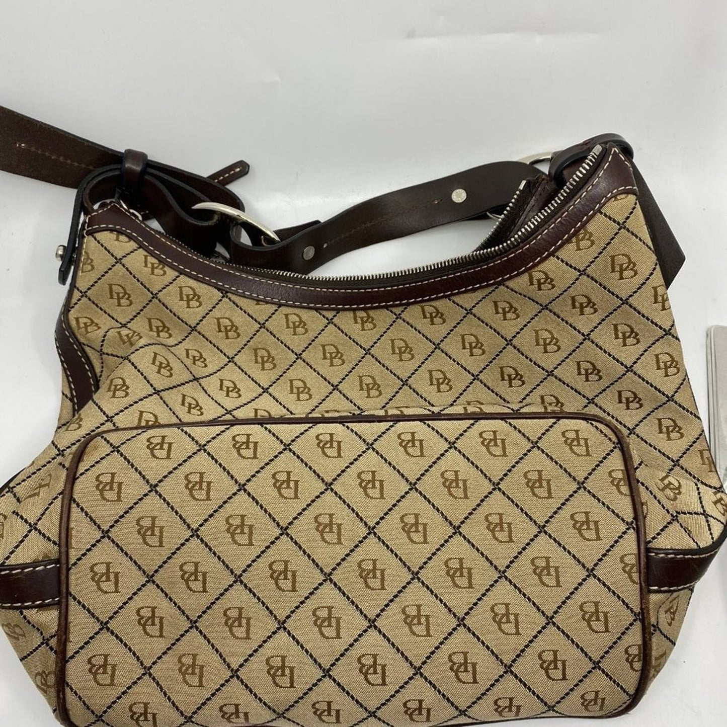 DOONEY & BOURKE Medium Brown Shoulder Bag