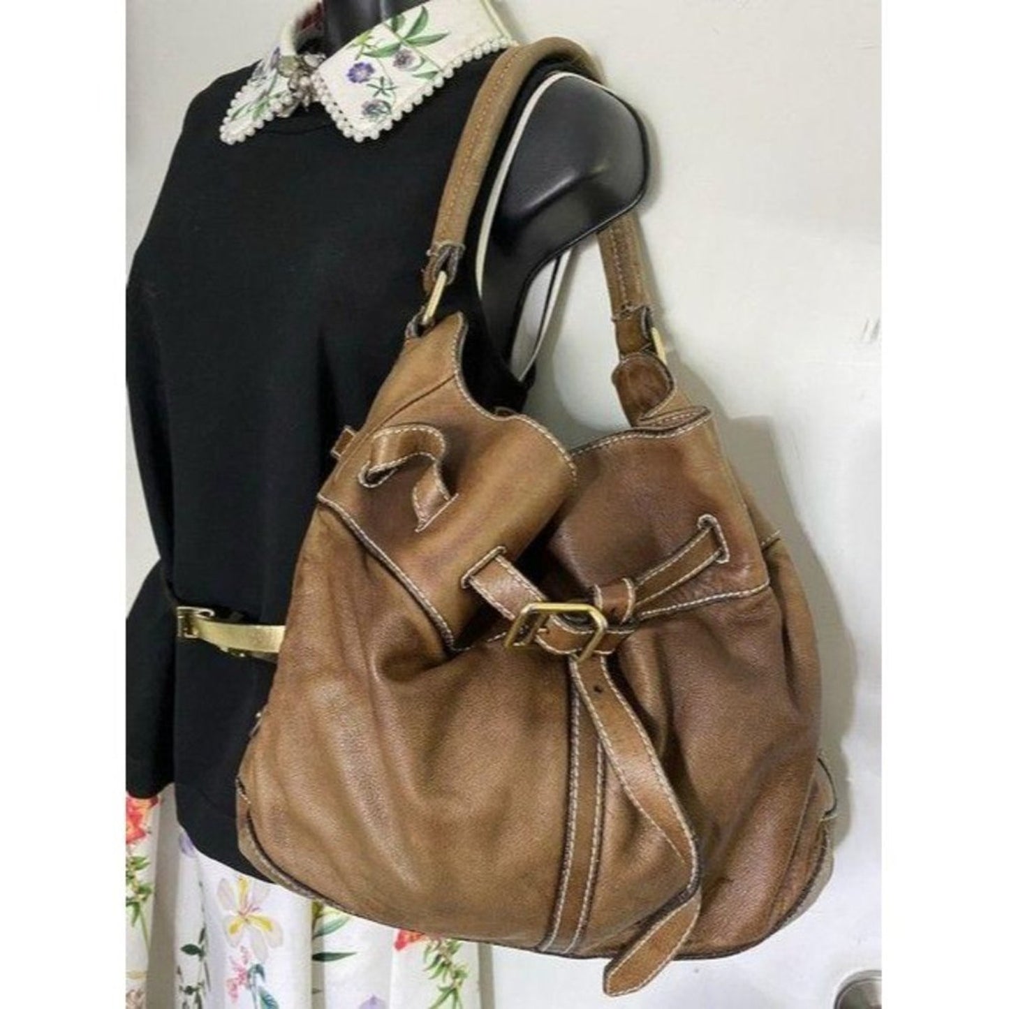 burberry vintage classic brown leather hobo bag