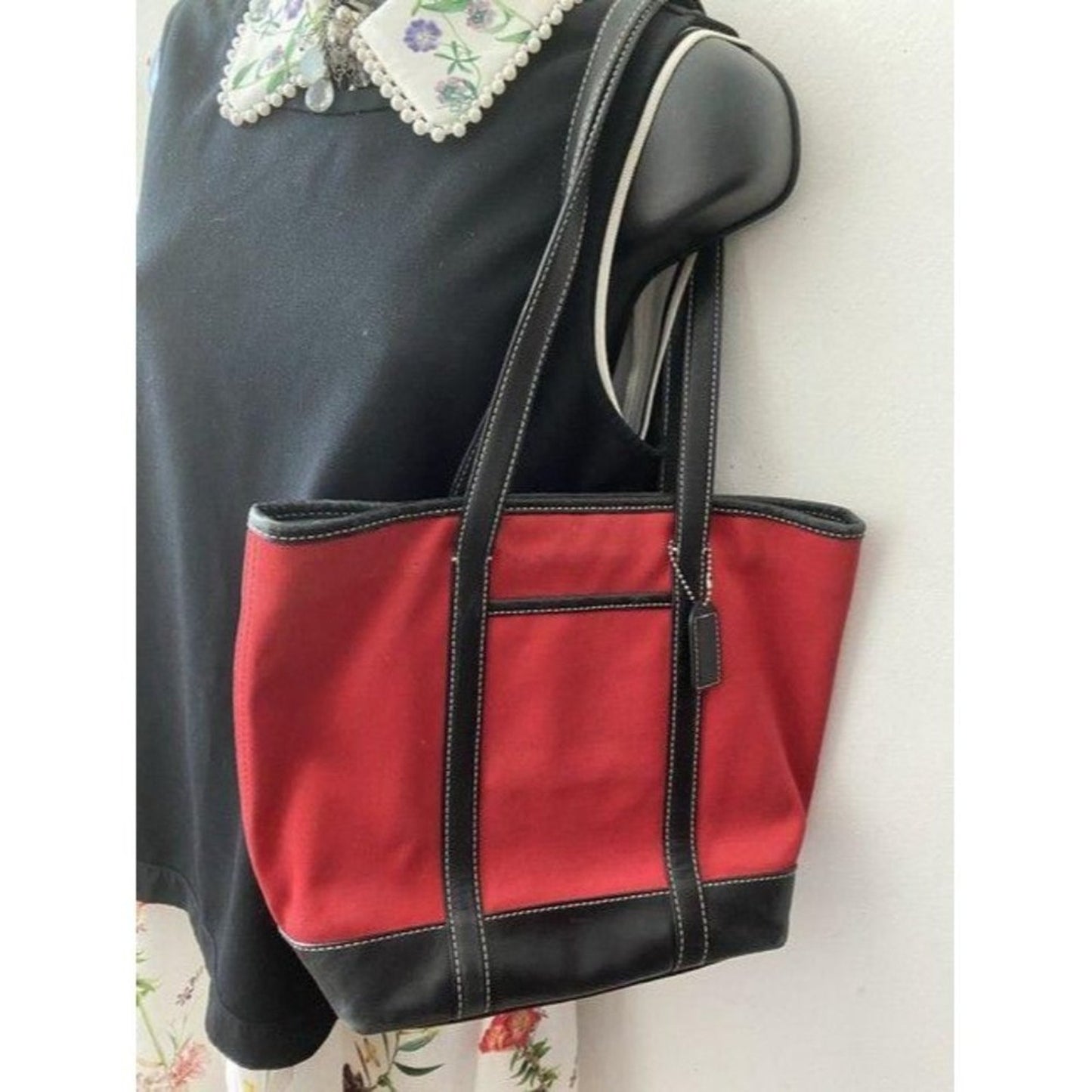 coach large red black nylon shoulder bag