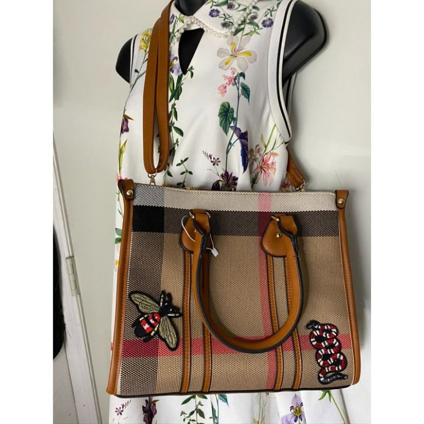 NWT! ClosetsNYC Large Plaid Tote Bag w/ Crossbody