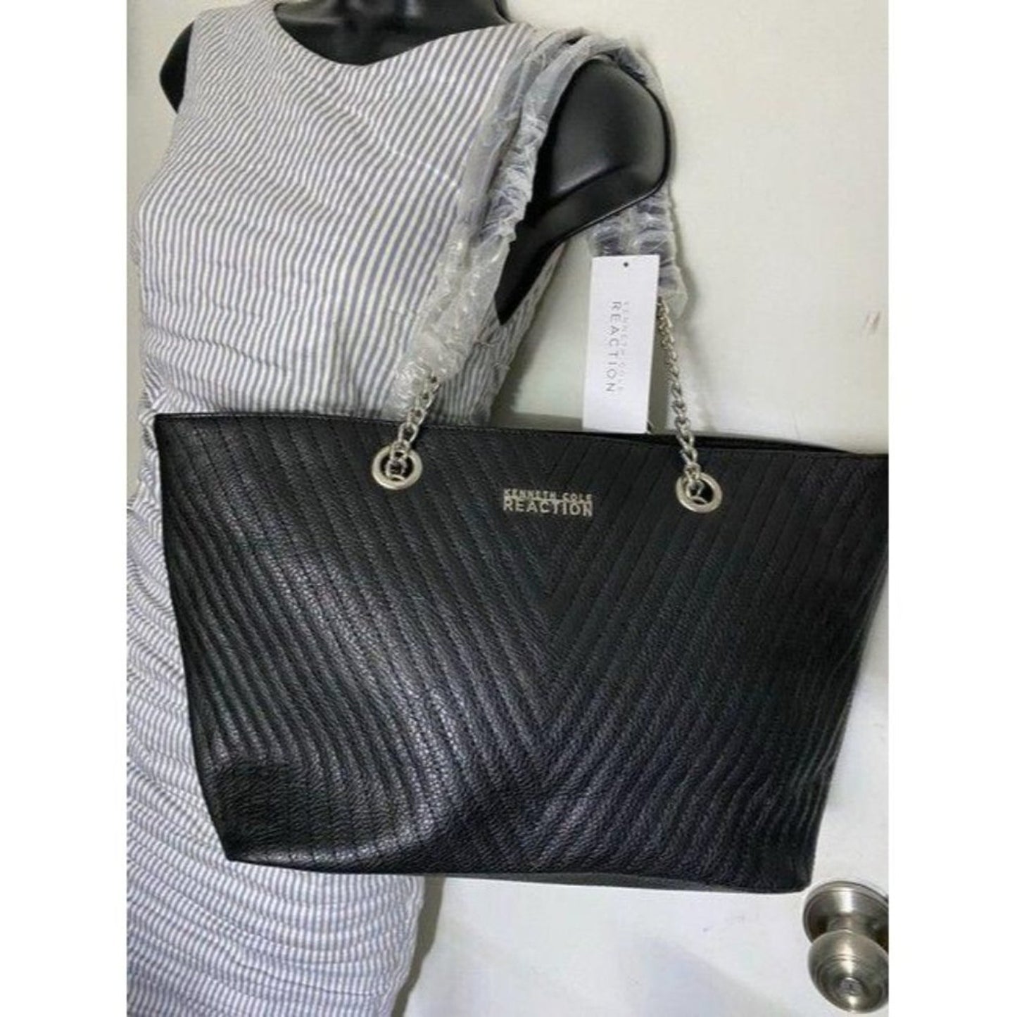 Kenneth Cole reaction msrp black leather shoulder