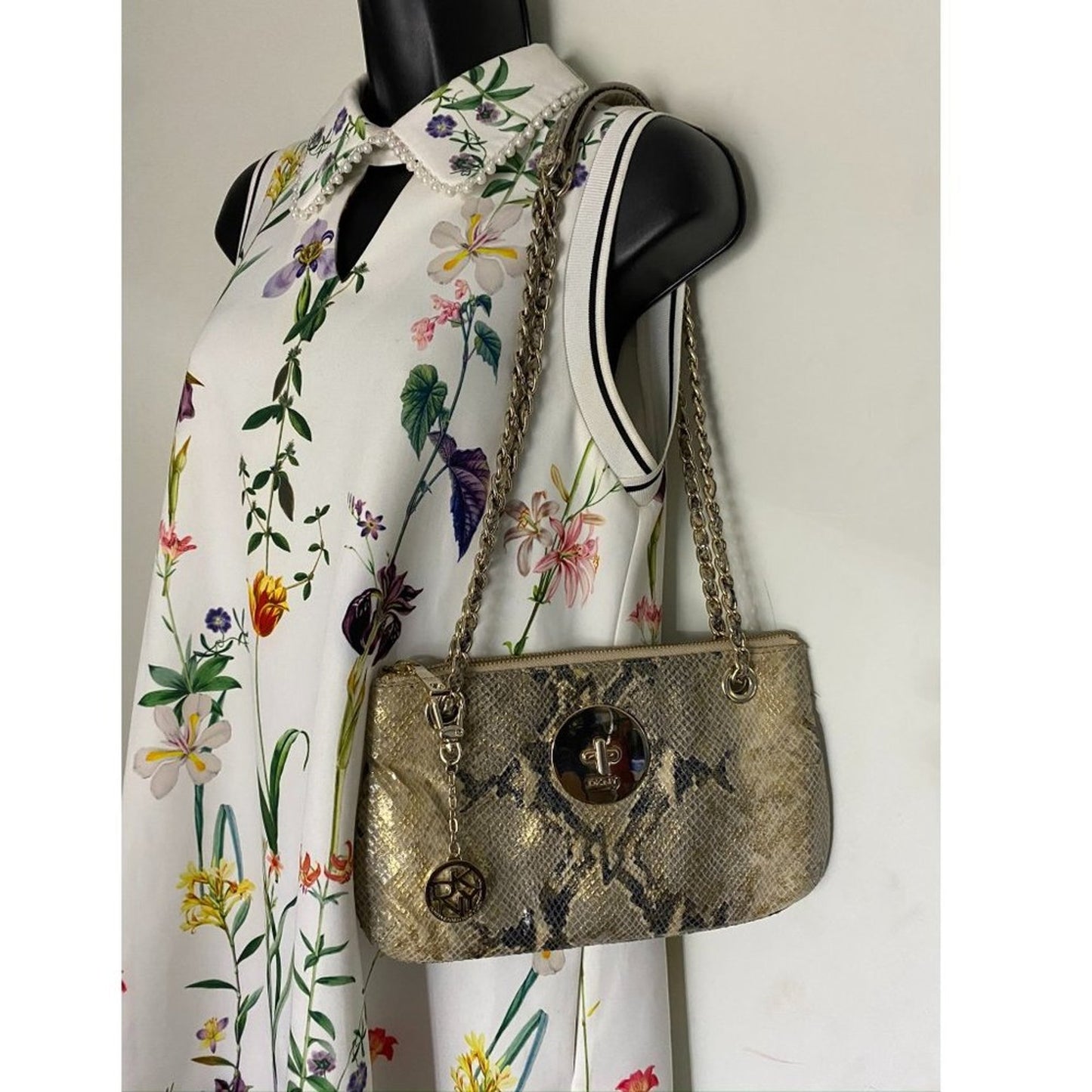 DKNY Golden Women Shoulder Bag