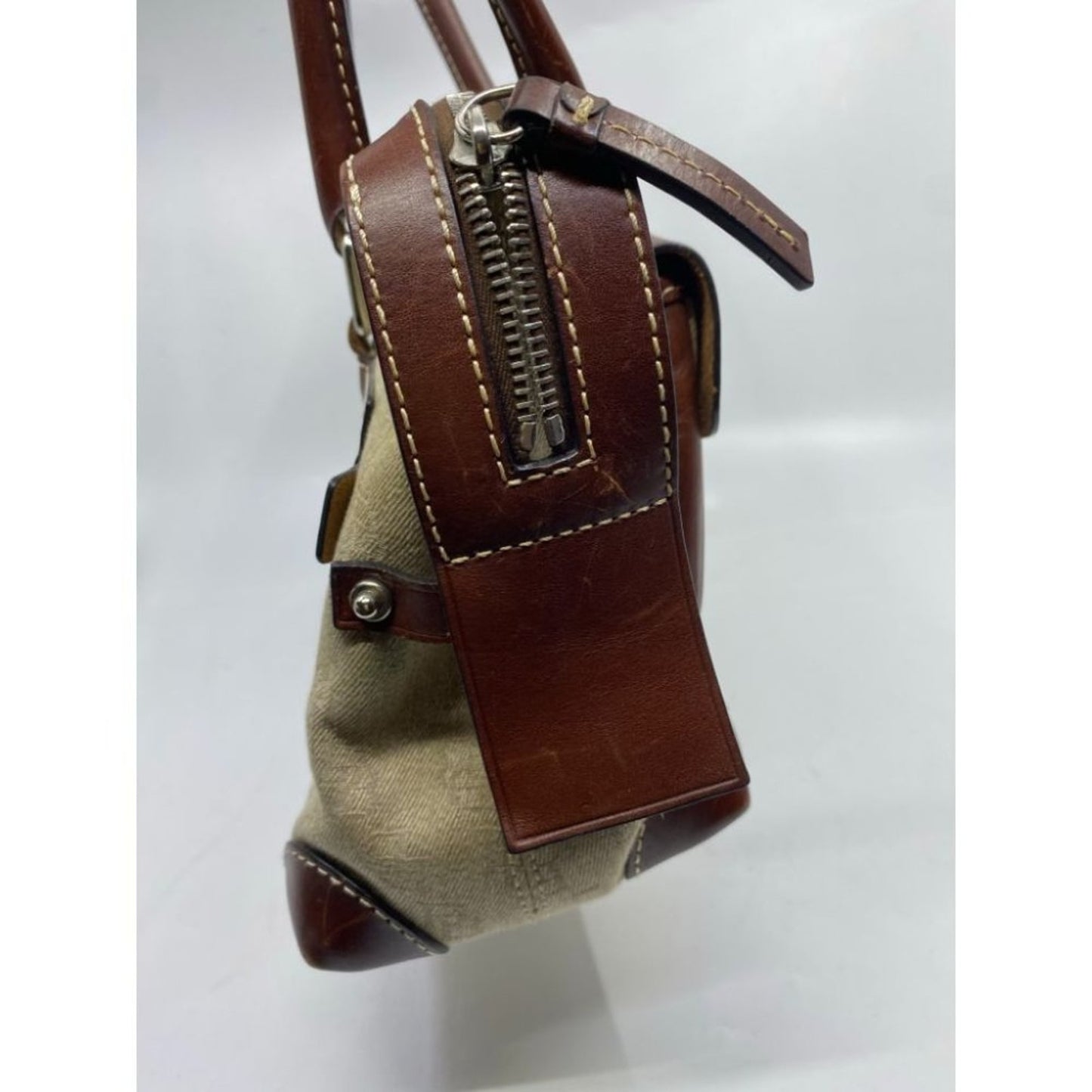 DOONEY & BOURKE Tan Brown Medium Size Doctor Bag