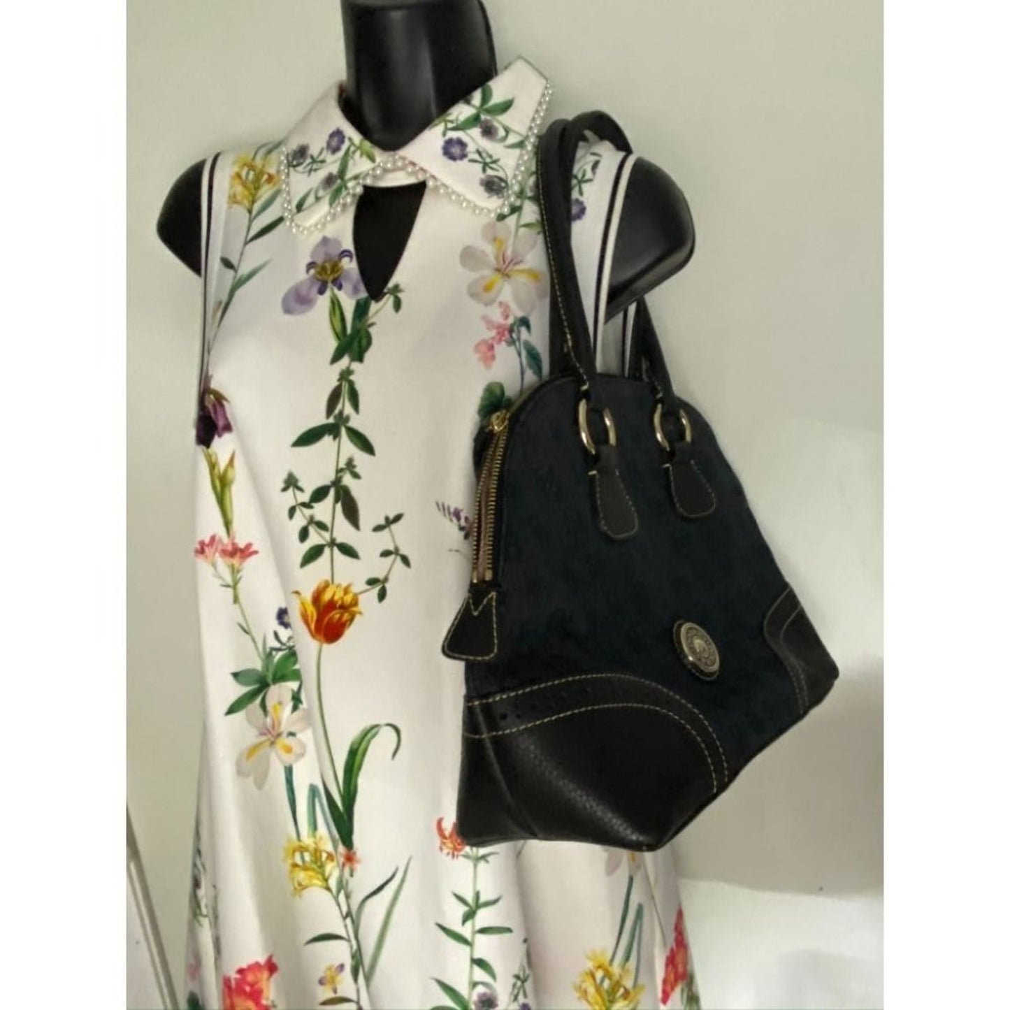 Dooney & Bourke Over Signature Fabric Size M Gray