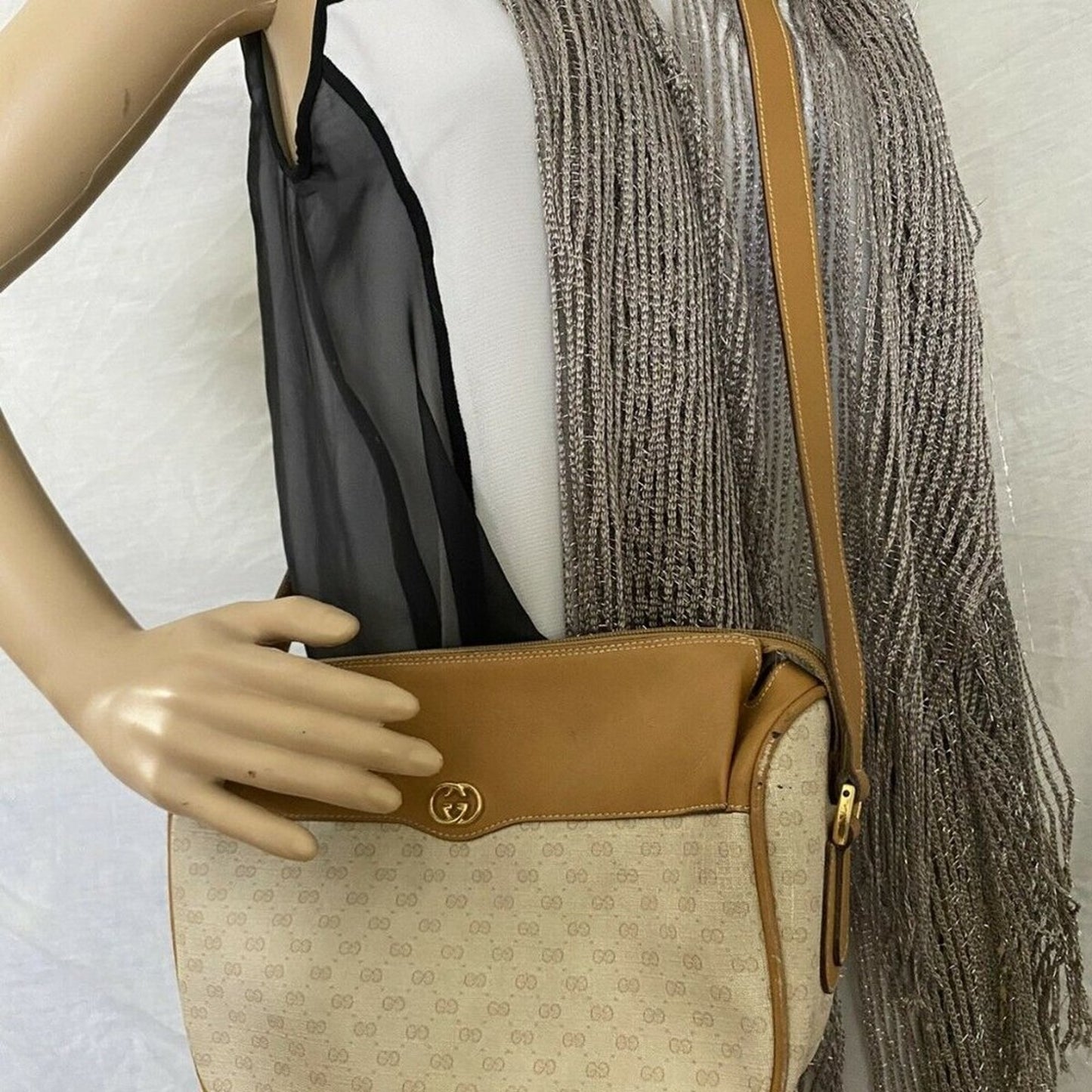 GUCCI Vintage Beige Coated Canvas/ Leather Crossbo