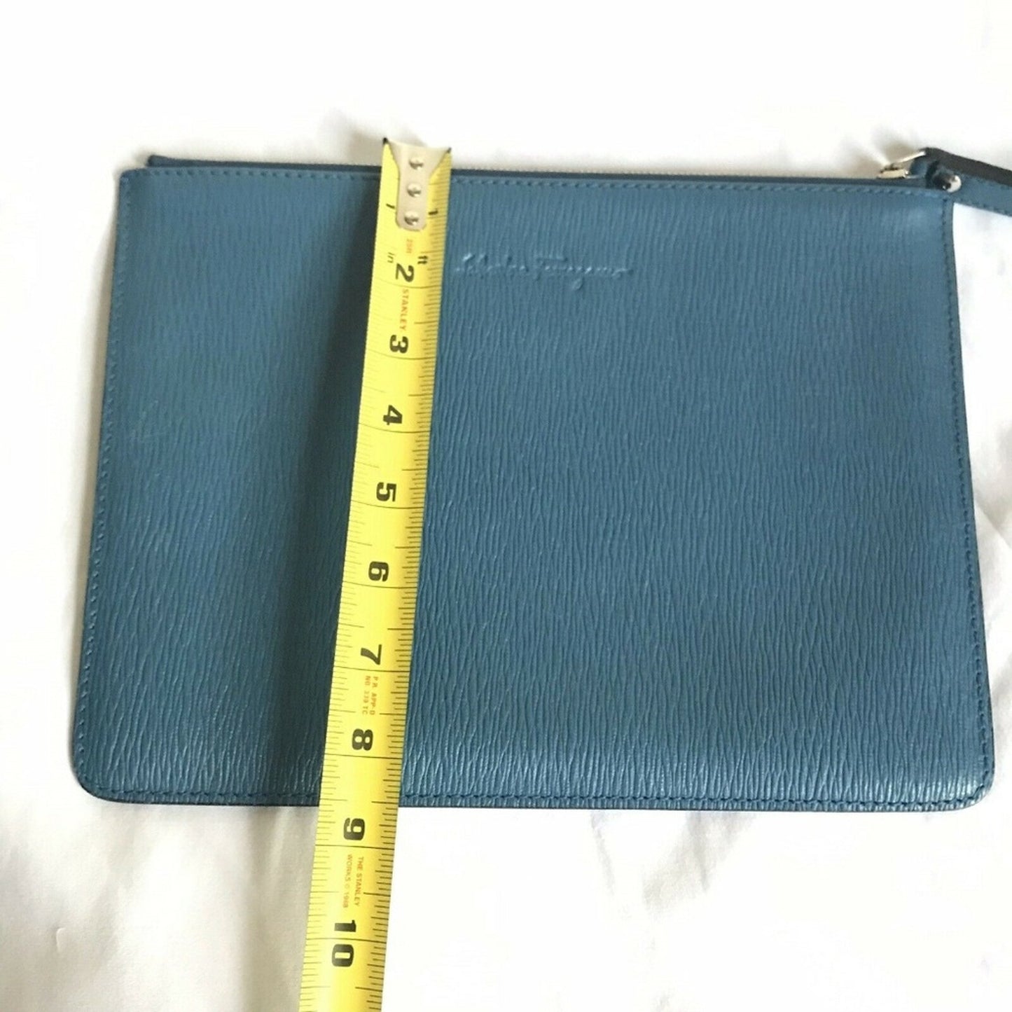 SALVATORE FERRAGAMO Unisex Blue Leather Document H