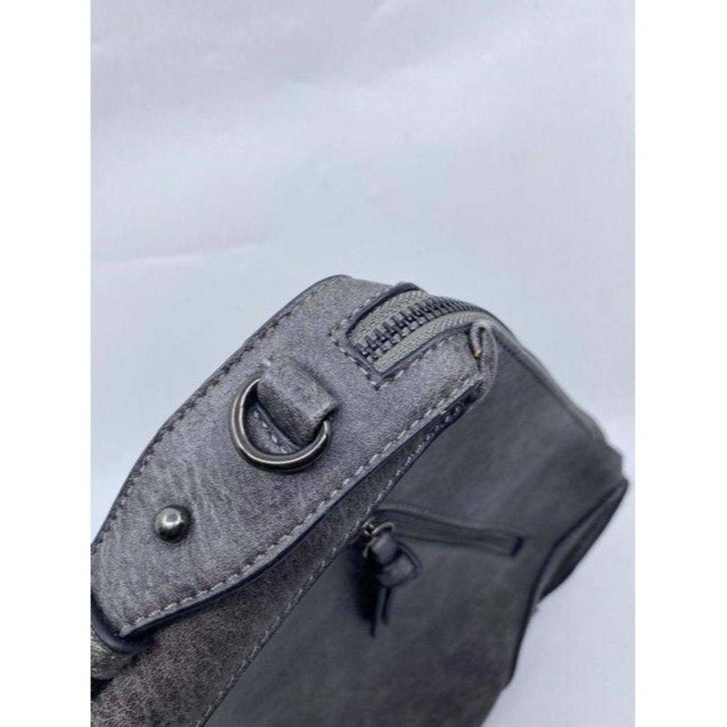 mms design studio zipper gray leather cross body b