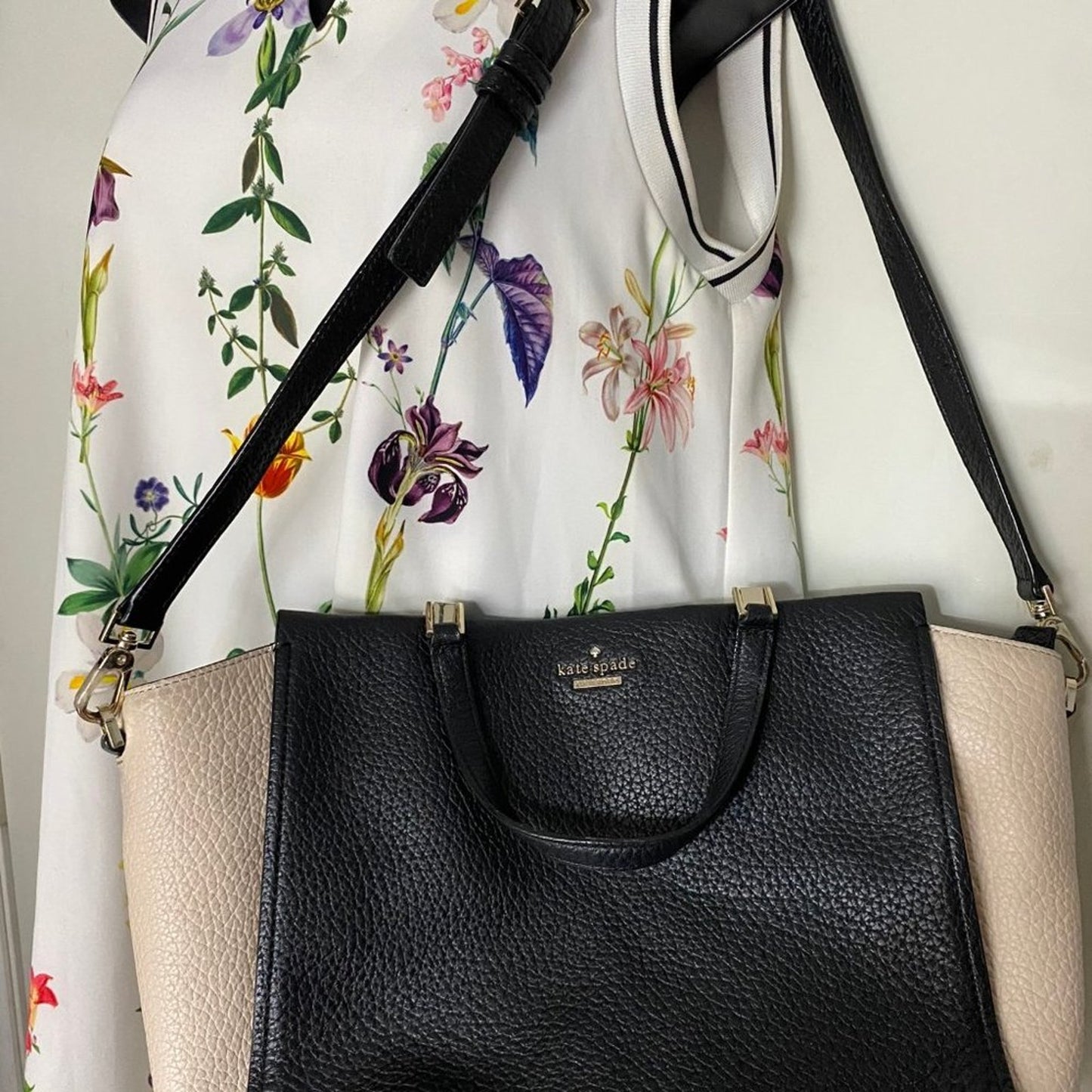 kate spade  Black/White Large/Medium Leather