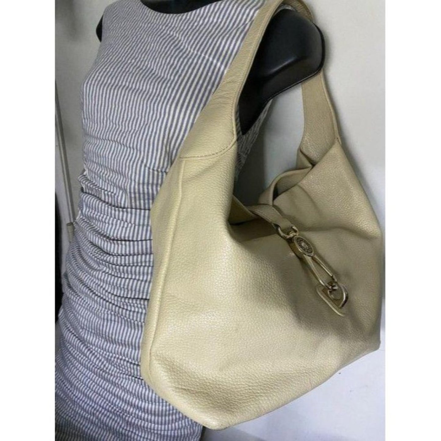 Dooney and Bourke cream leather hobo bag