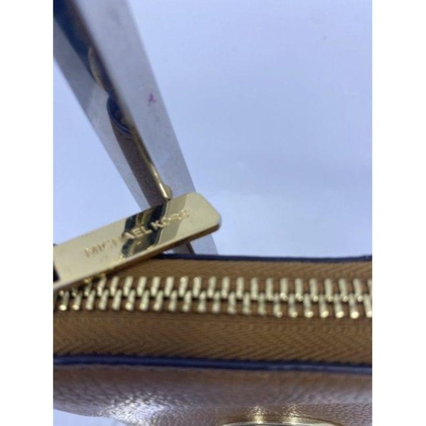 Michael Kors Soft Device Card Coin And Id Holder B